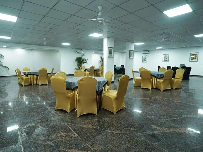 Banquet/Function facilities in Posh Garden Inn Artemis Hospital Road Gurgaon