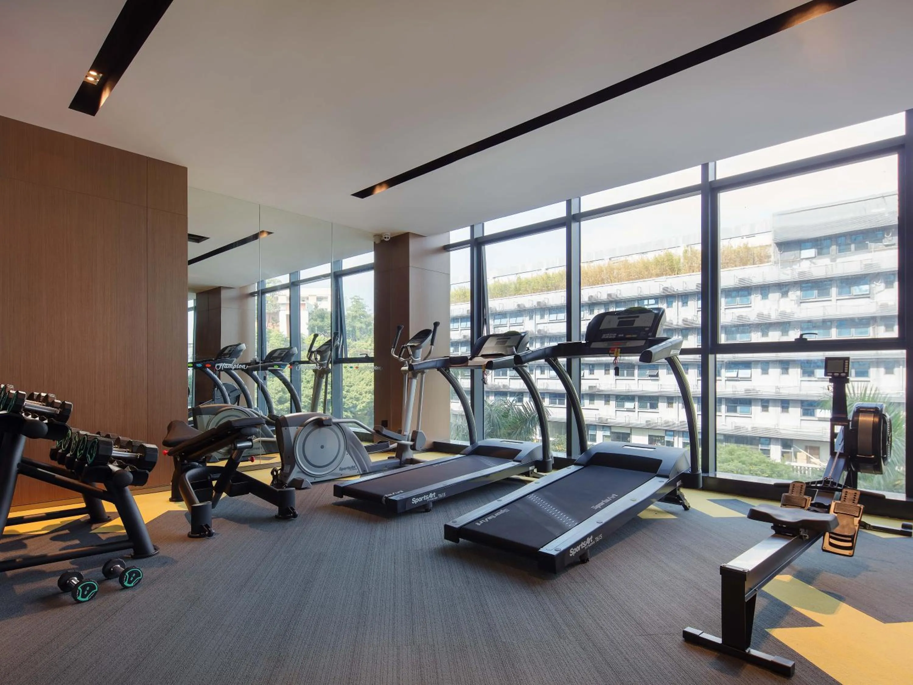 Fitness centre/facilities in Hampton by Hilton Shenzhen Bao'an Airport