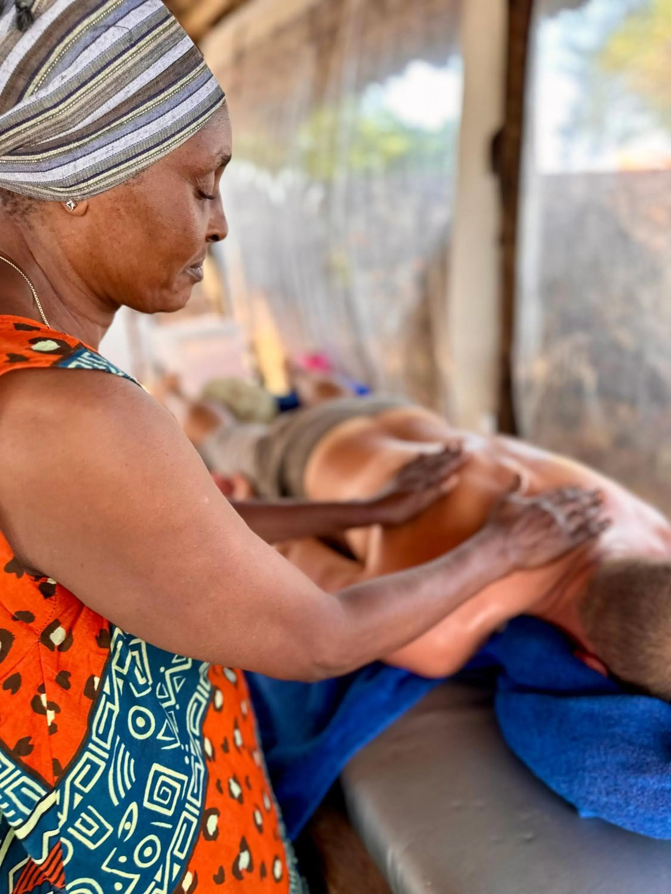 Massage in Kiwengwa Bungalow Boutique Resort