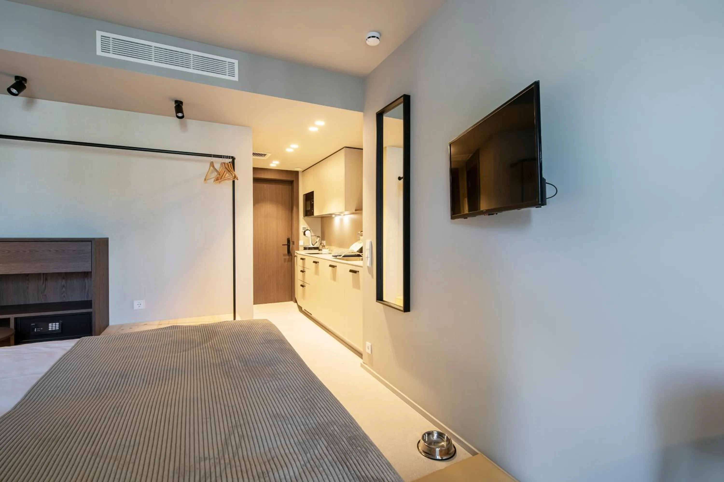 Bed in APARTAMENTS LA CARPA