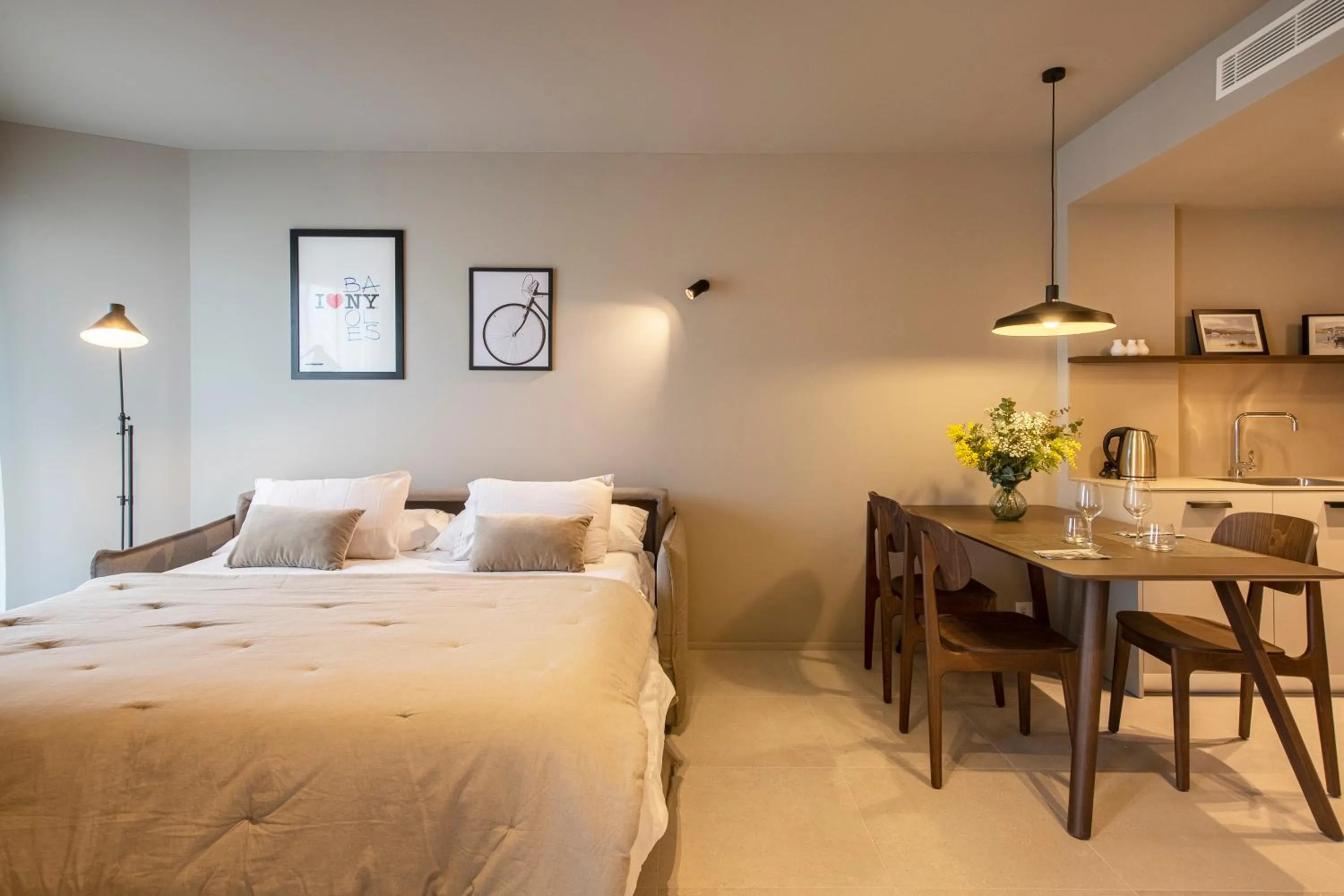 Bed in APARTAMENTS LA CARPA