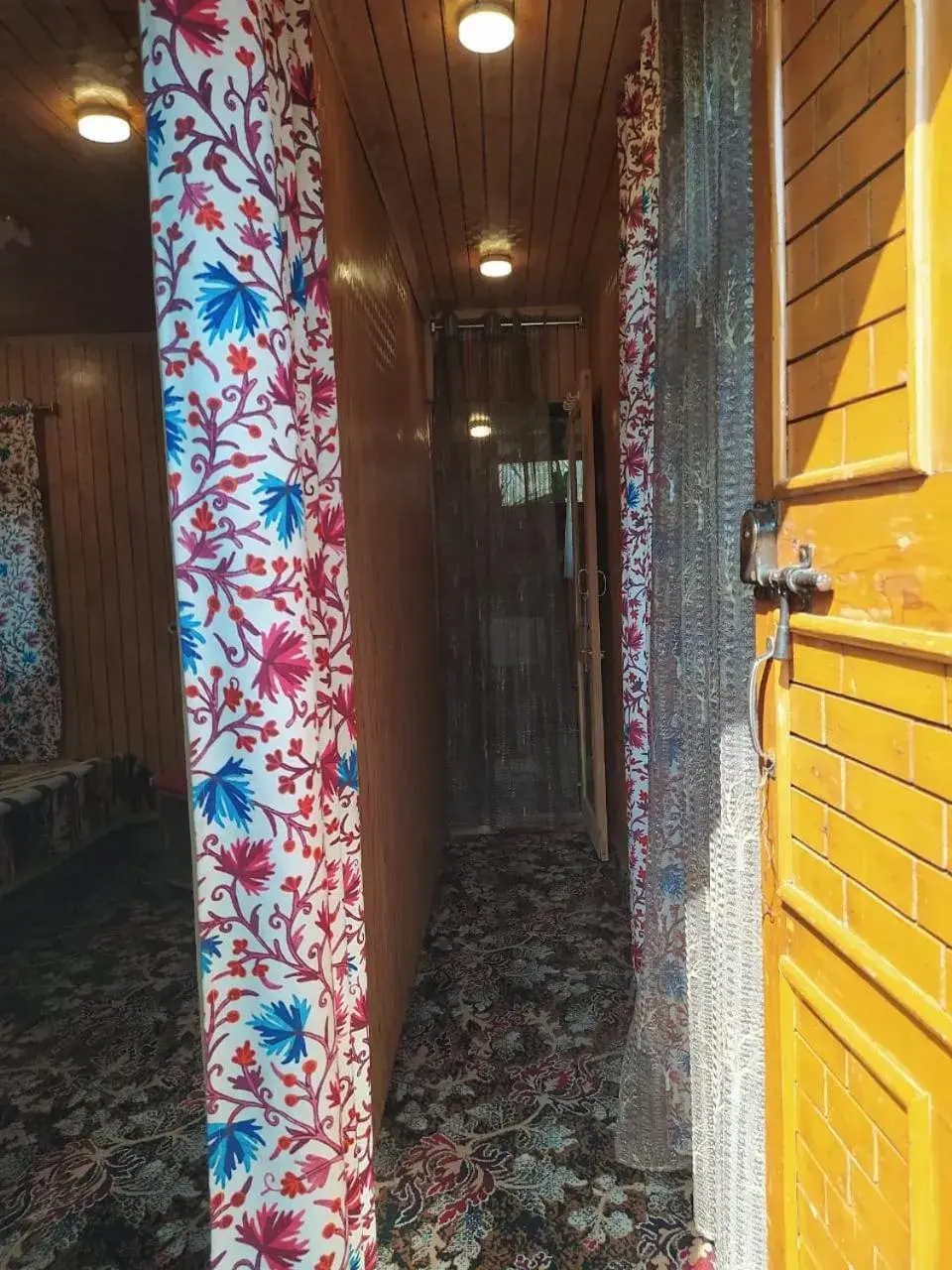 Budget Double Room in H.B Holiday home Budget Double Room in H.B Holiday home