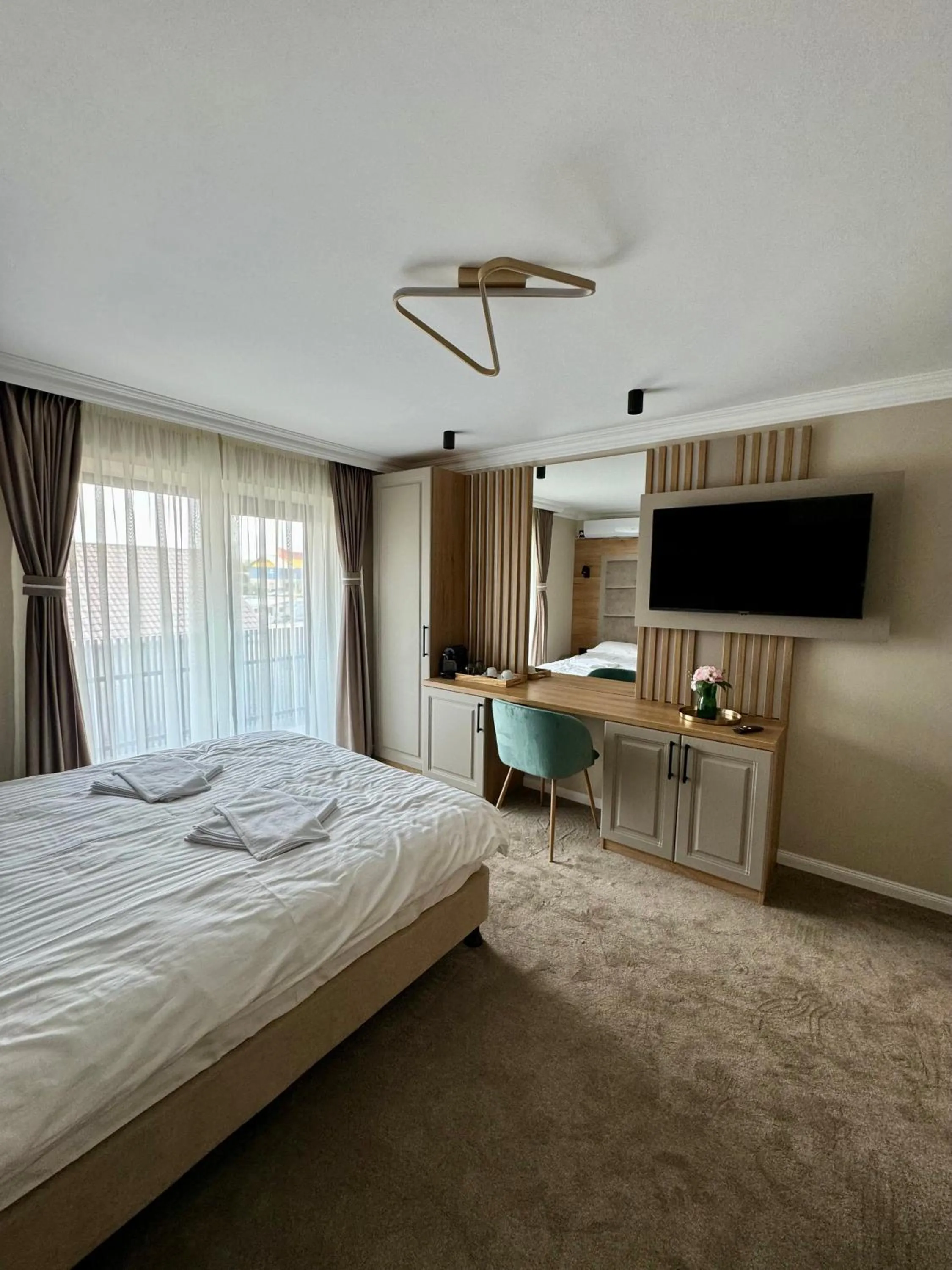 Bed in PENSIUNEA ANA