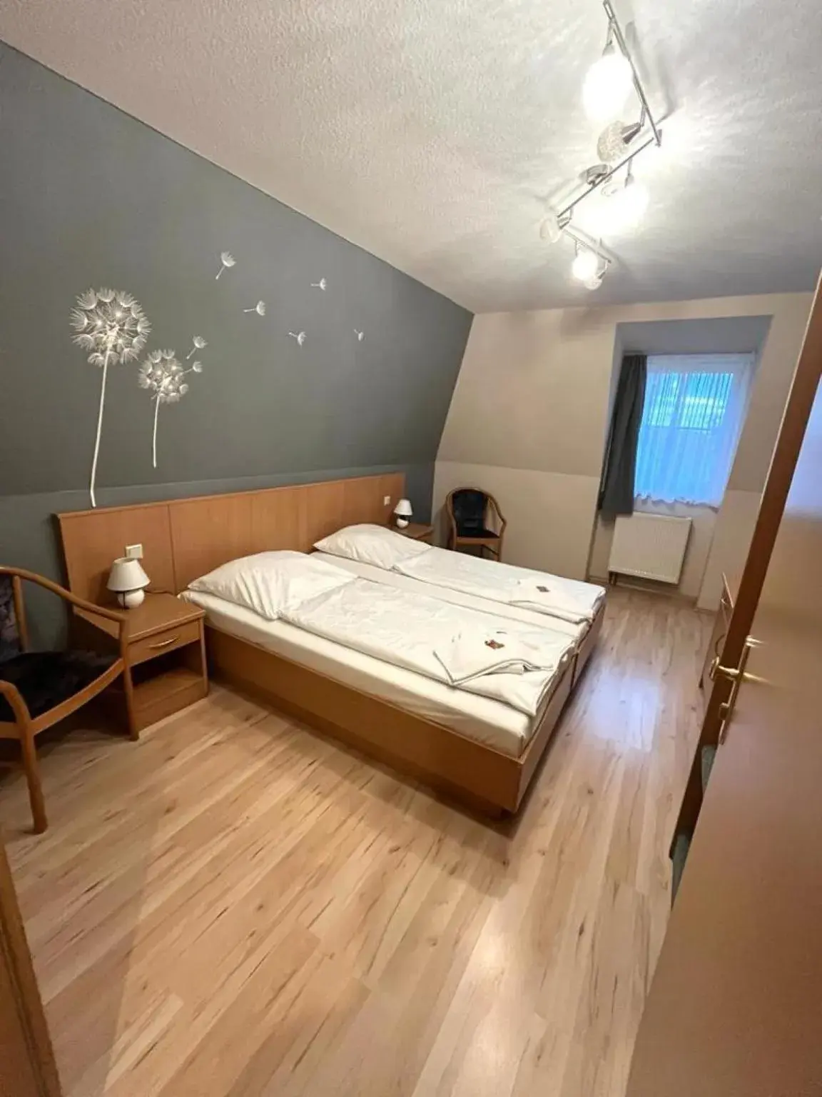 Double Room with Private Bathroom - single occupancy in Hotel Alte Apotheke Double Room with Private Bathroom - single occupancy in Hotel Alte Apotheke