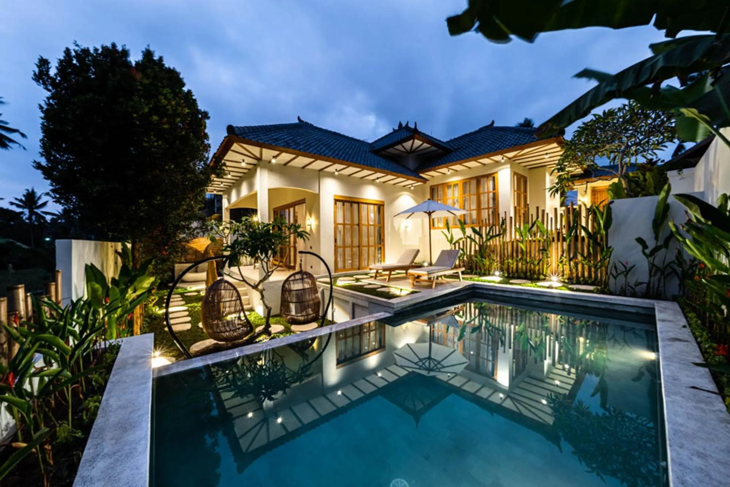 Property building in Semiramida Villa by EVDEkimi - Elegant 2BR with Pool, Open-air bath, Patio