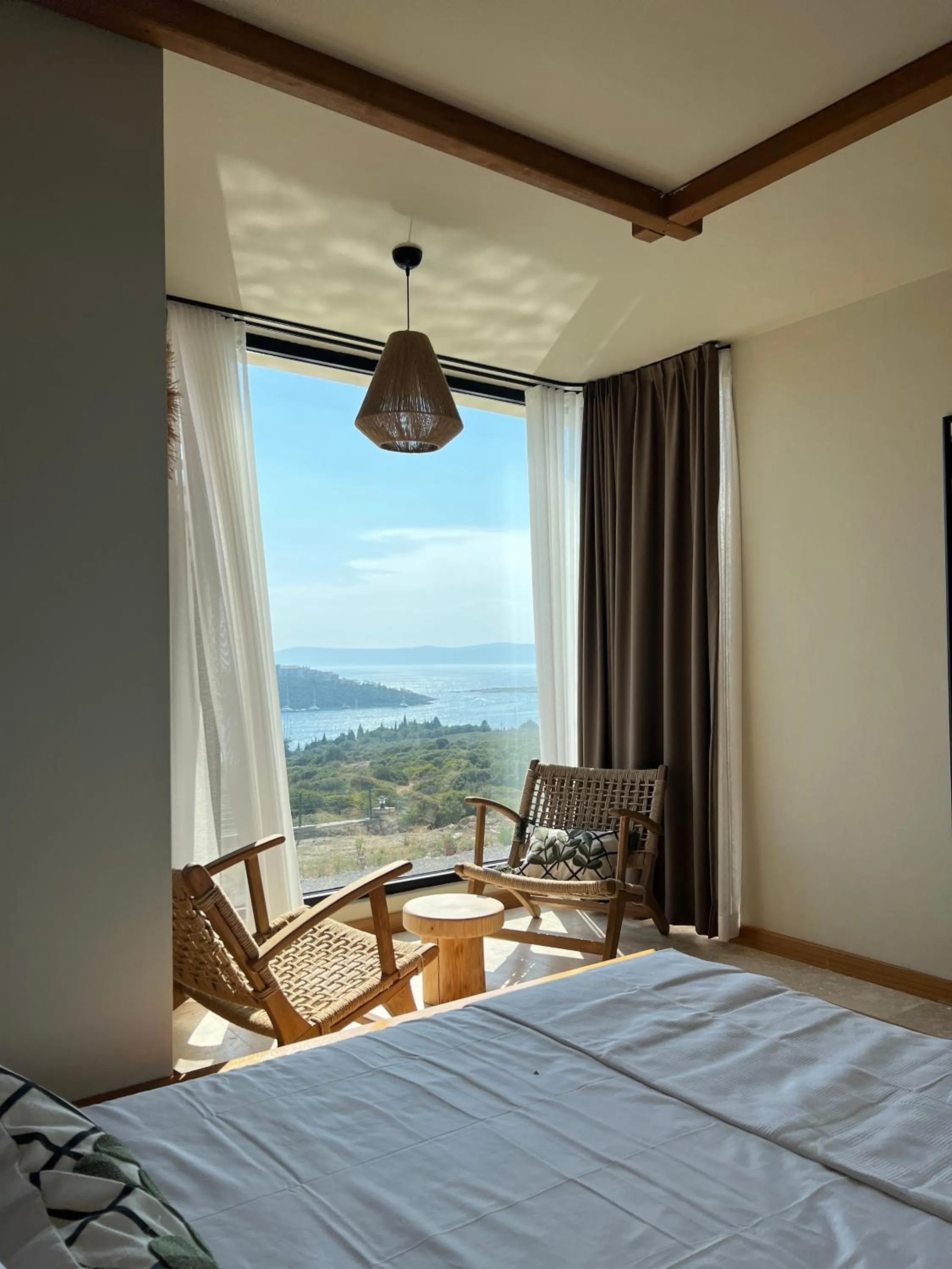 Photo of the whole room, Bed in The May Five - Adults only