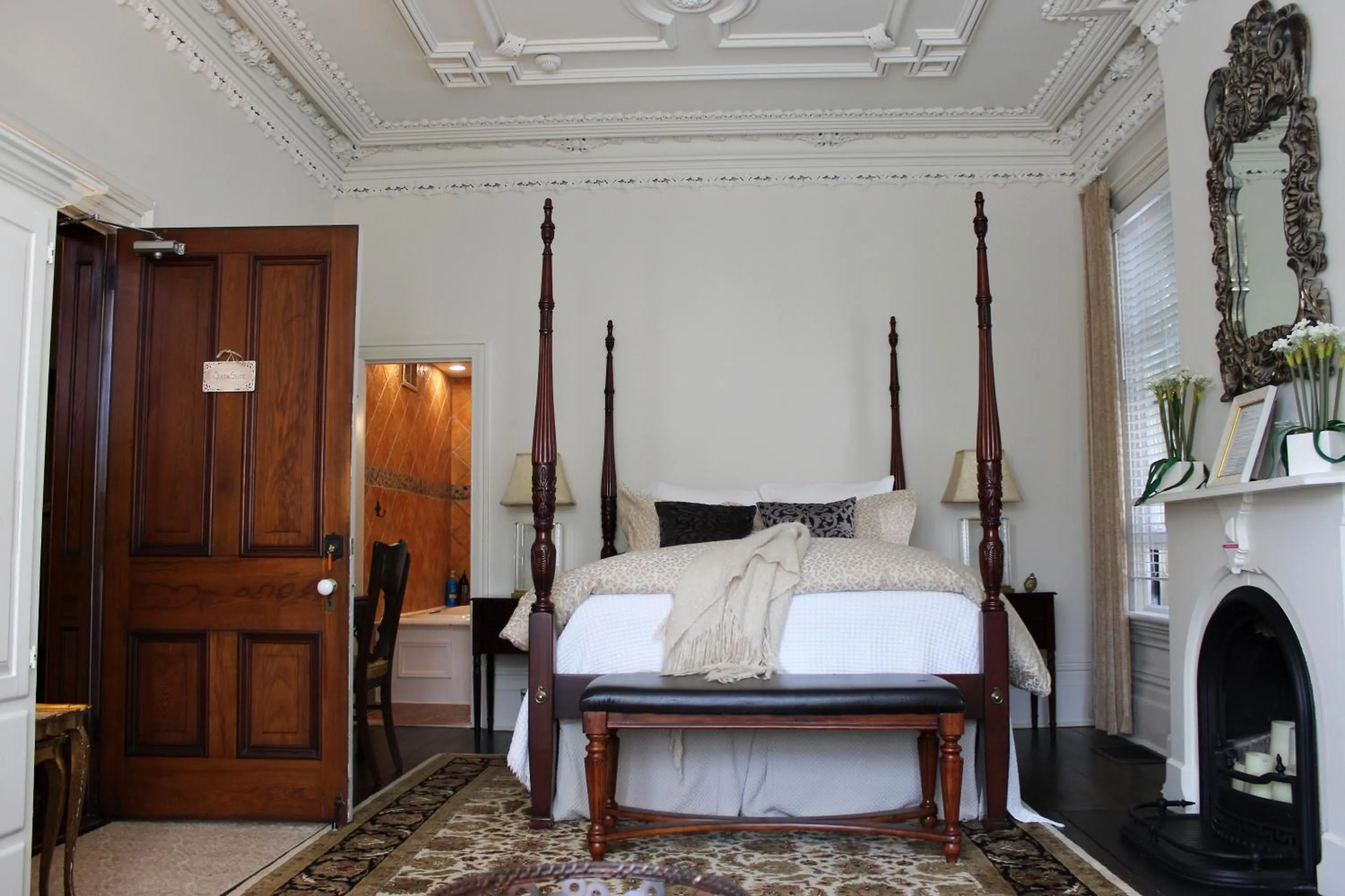 Photo of the whole room, Bed in Norfolk Guest House Inn