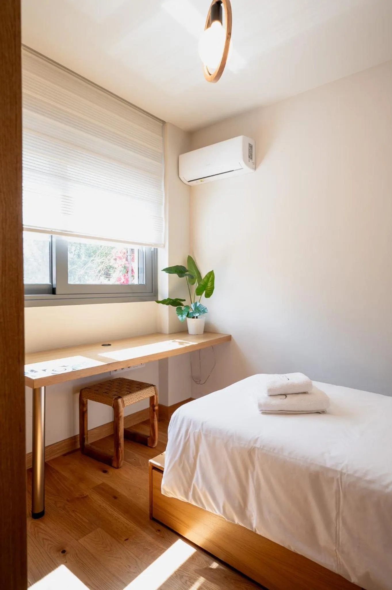 Bedroom, Bed in Num Suites & Lofts Athens