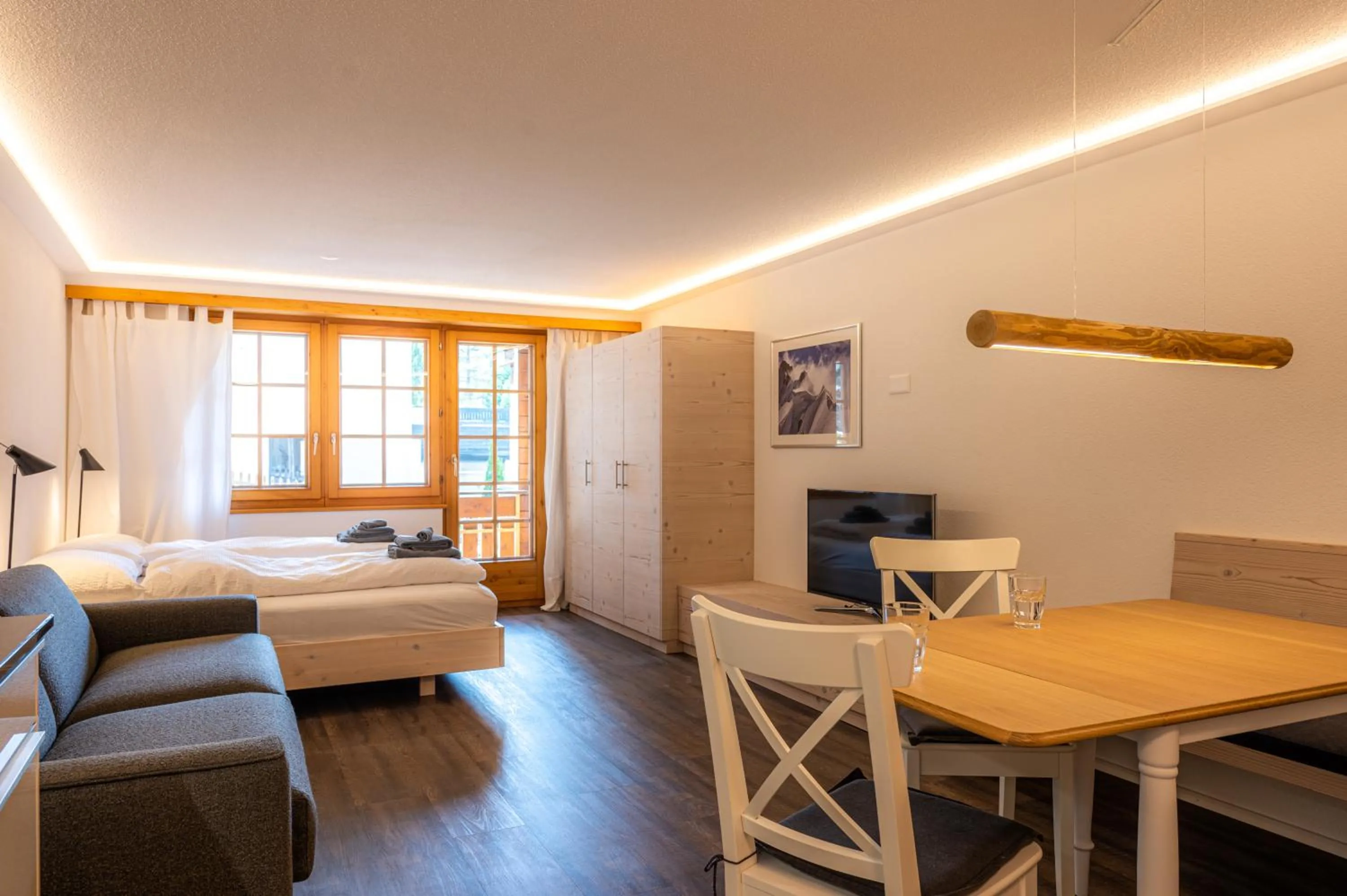 Baccara Studio with Matterhorn view by Inspiring Places Zermatt