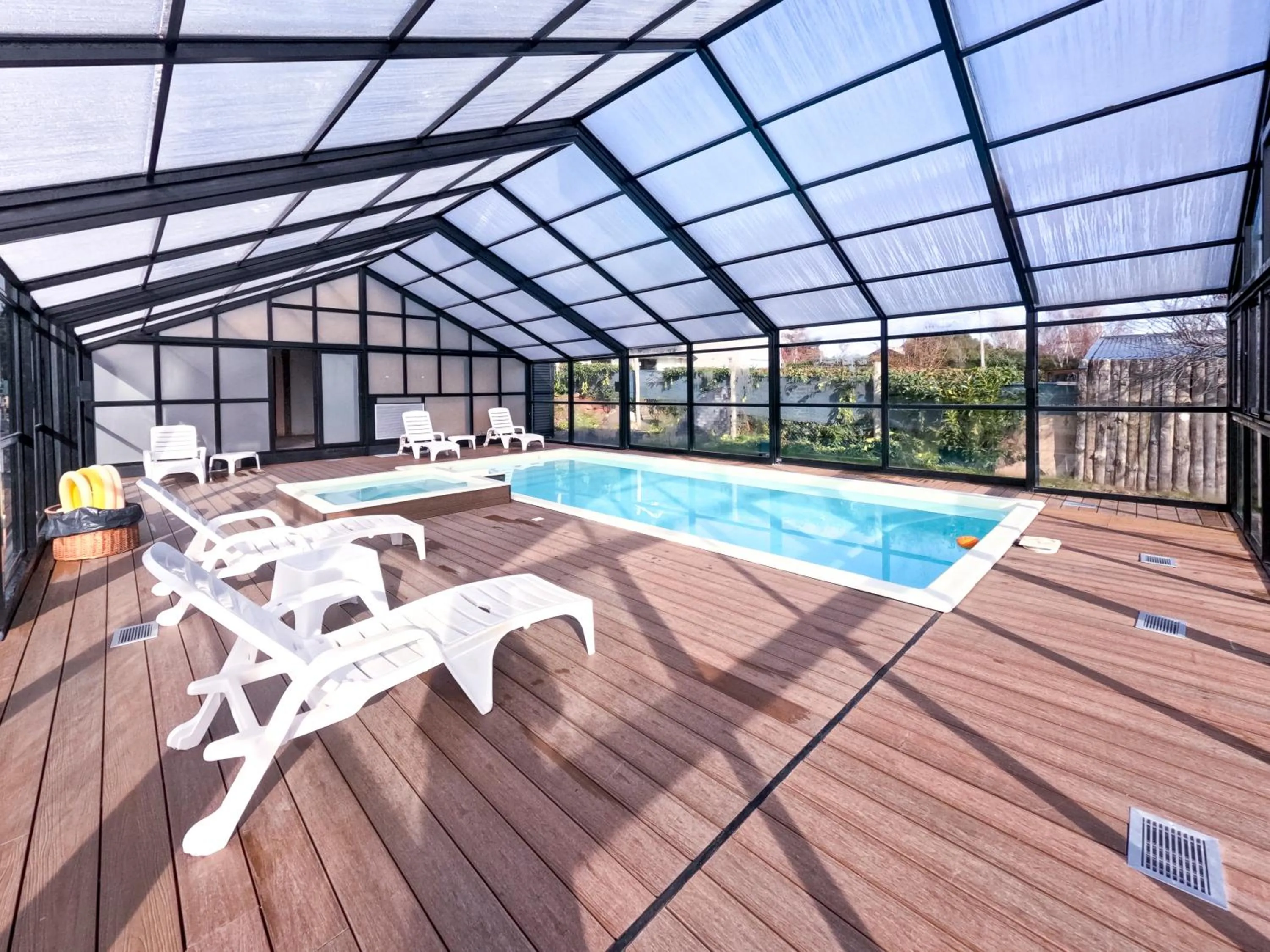 Swimming pool in Luna Llena Dina Huapi