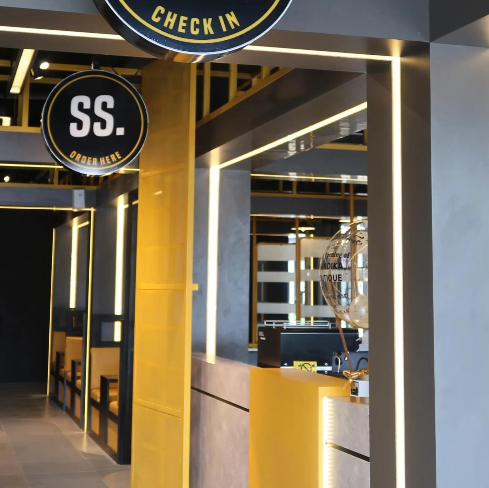 Lobby or reception in Fhandika Boutique Inc.