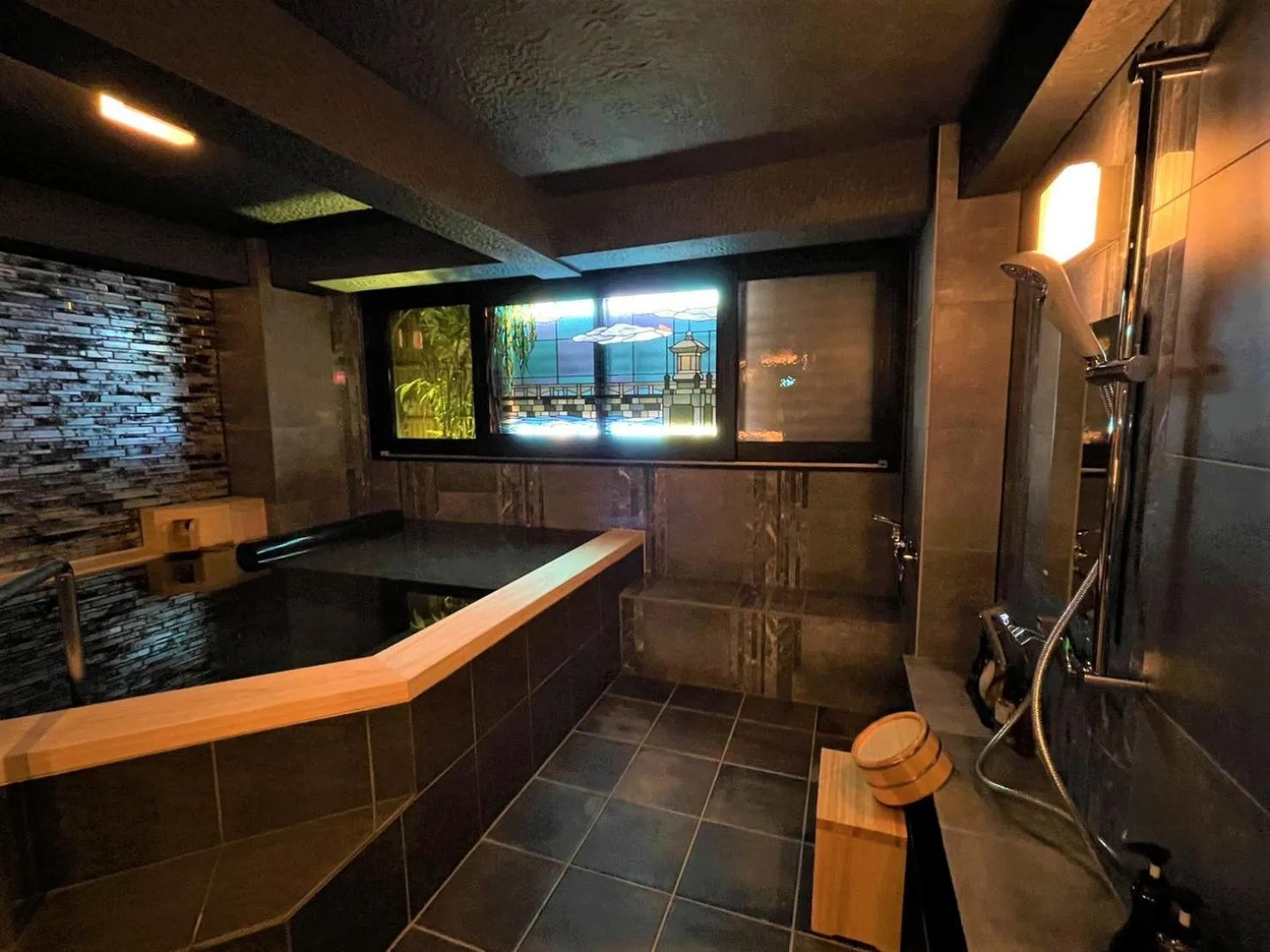 Hot Spring Bath in Koyado Enn