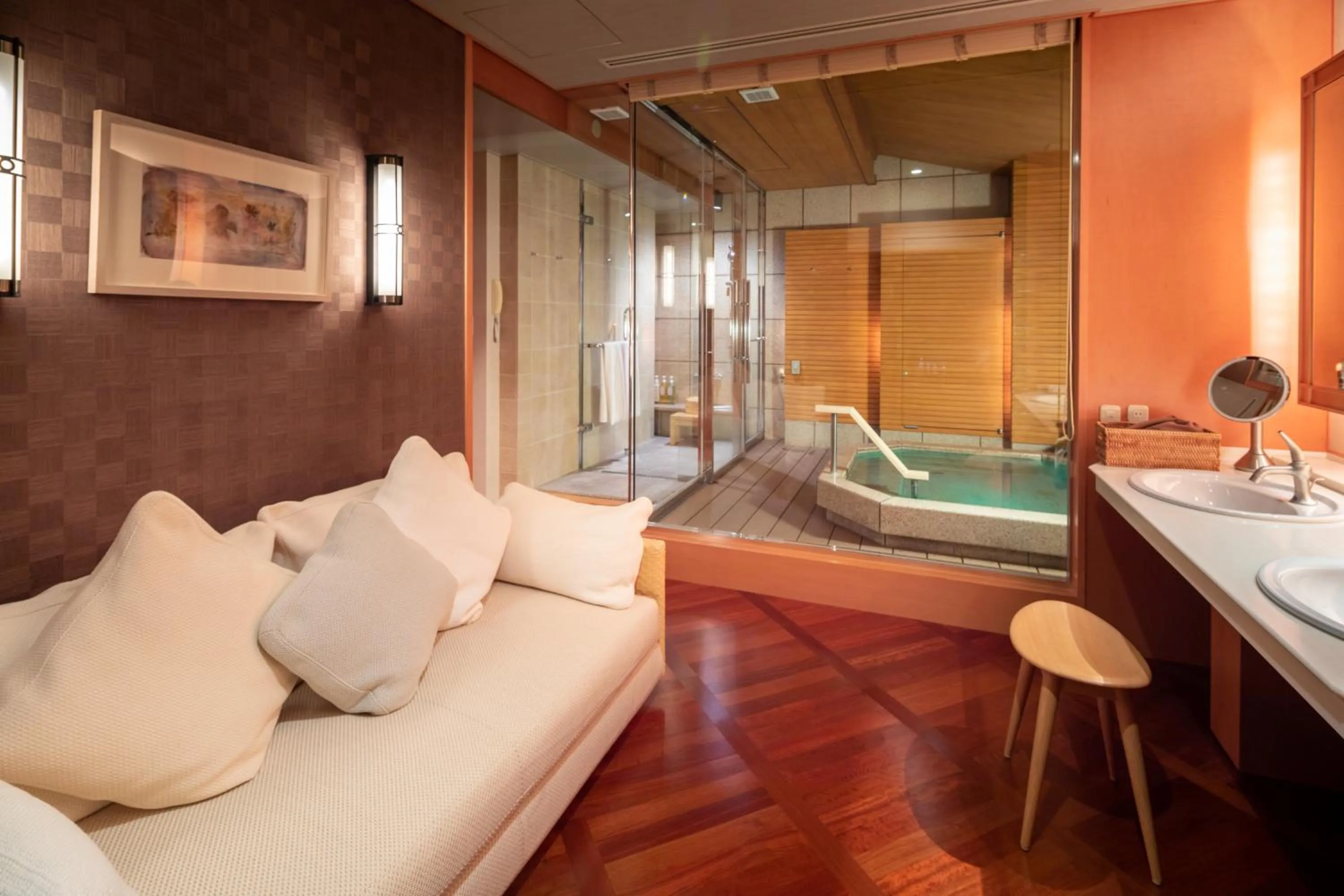 Bathroom, Bed in Hotel Wakamizu