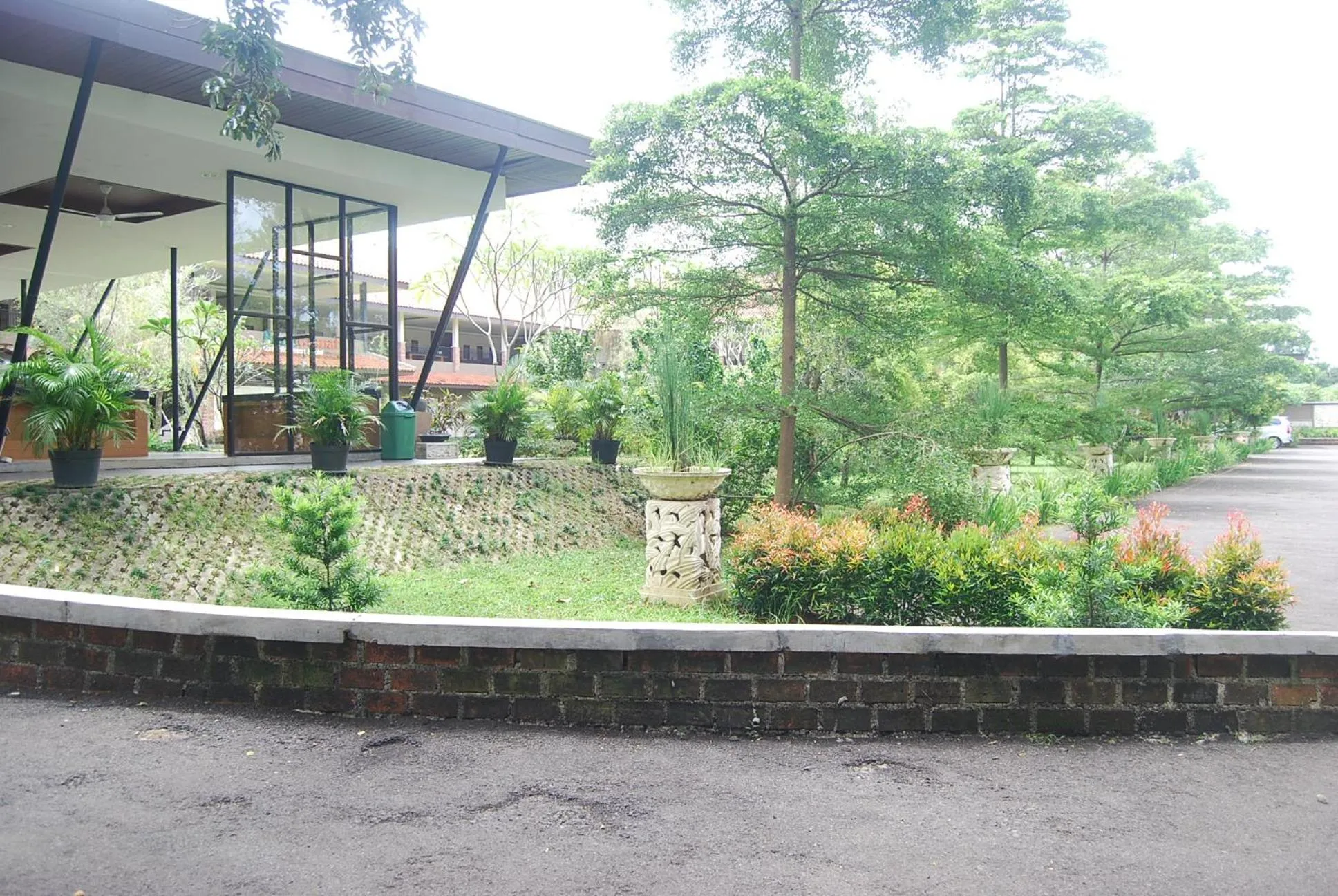 Bumi Gumati Resort & Convention