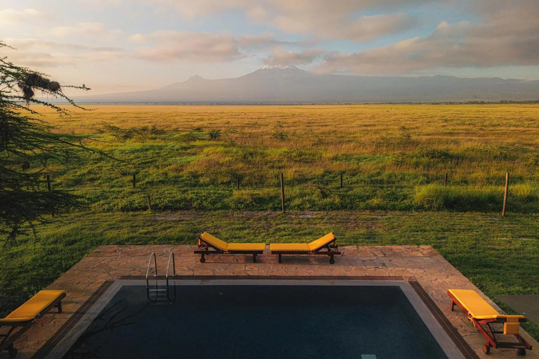 Swimming pool in Kibo Villa Amboseli
