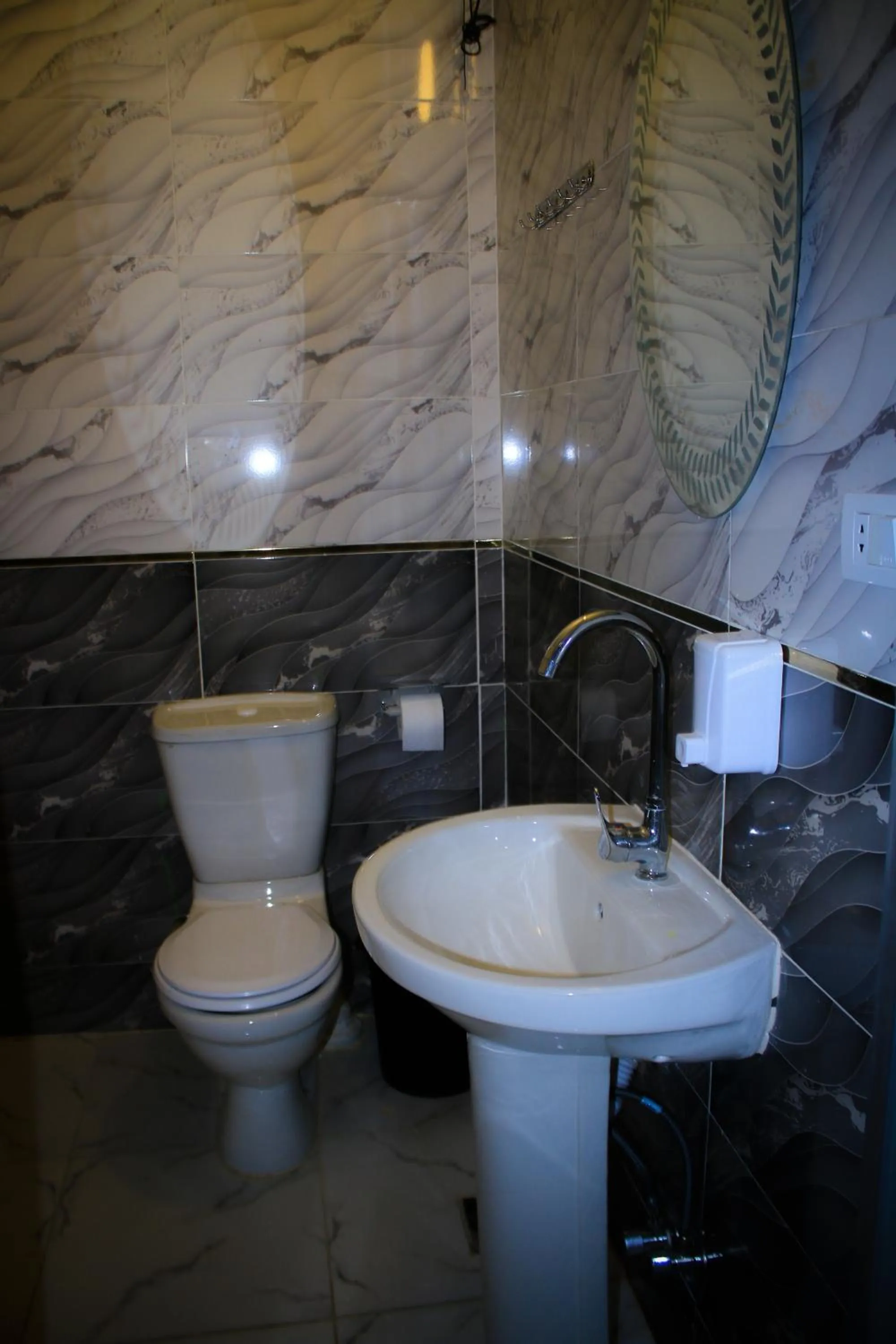 Shower in Energy Of Pyramid Hotel