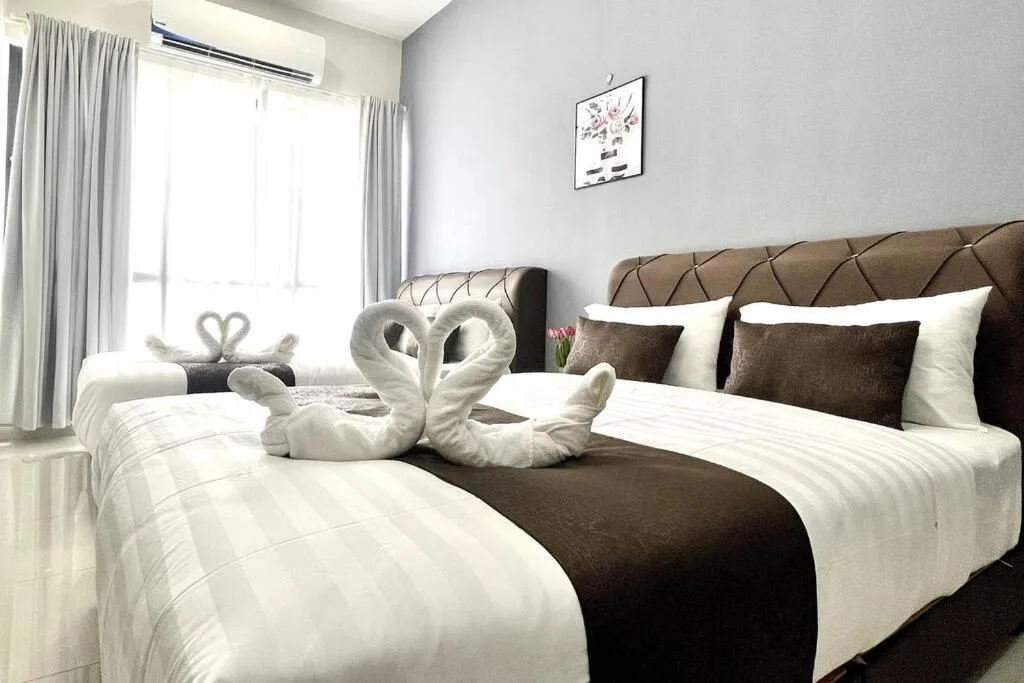 Bed in Core SoHo Suite @ KLIA Airport