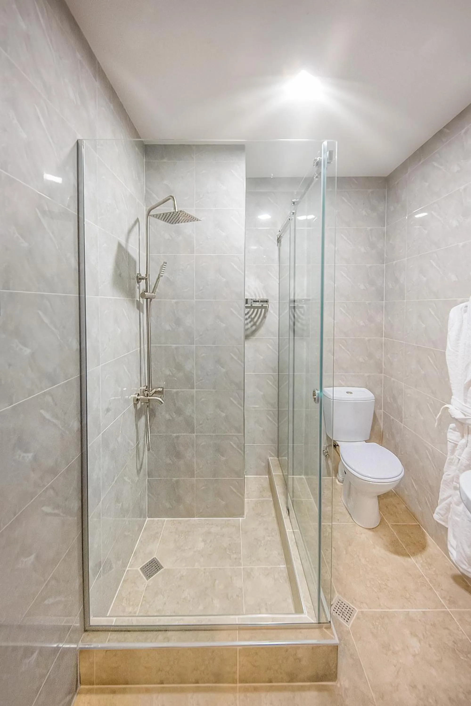 Shower in Dzvel Ubanshi