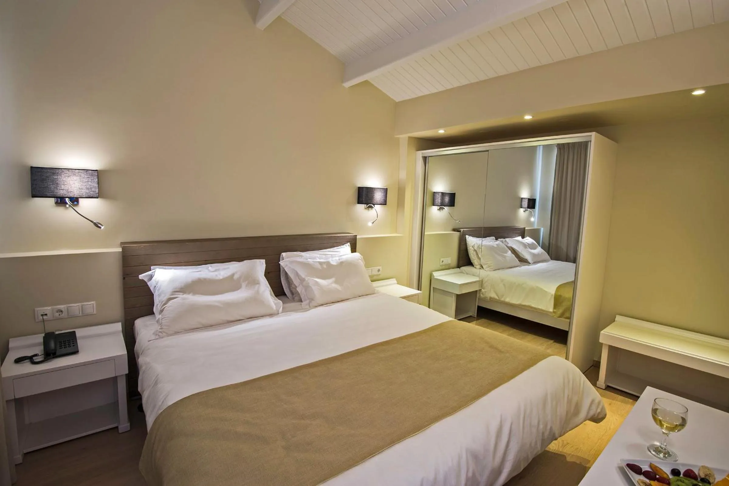 Bedroom, Bed in Swell Boutique Hotel