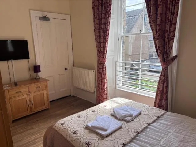 Bed in Edinburgh City Suites