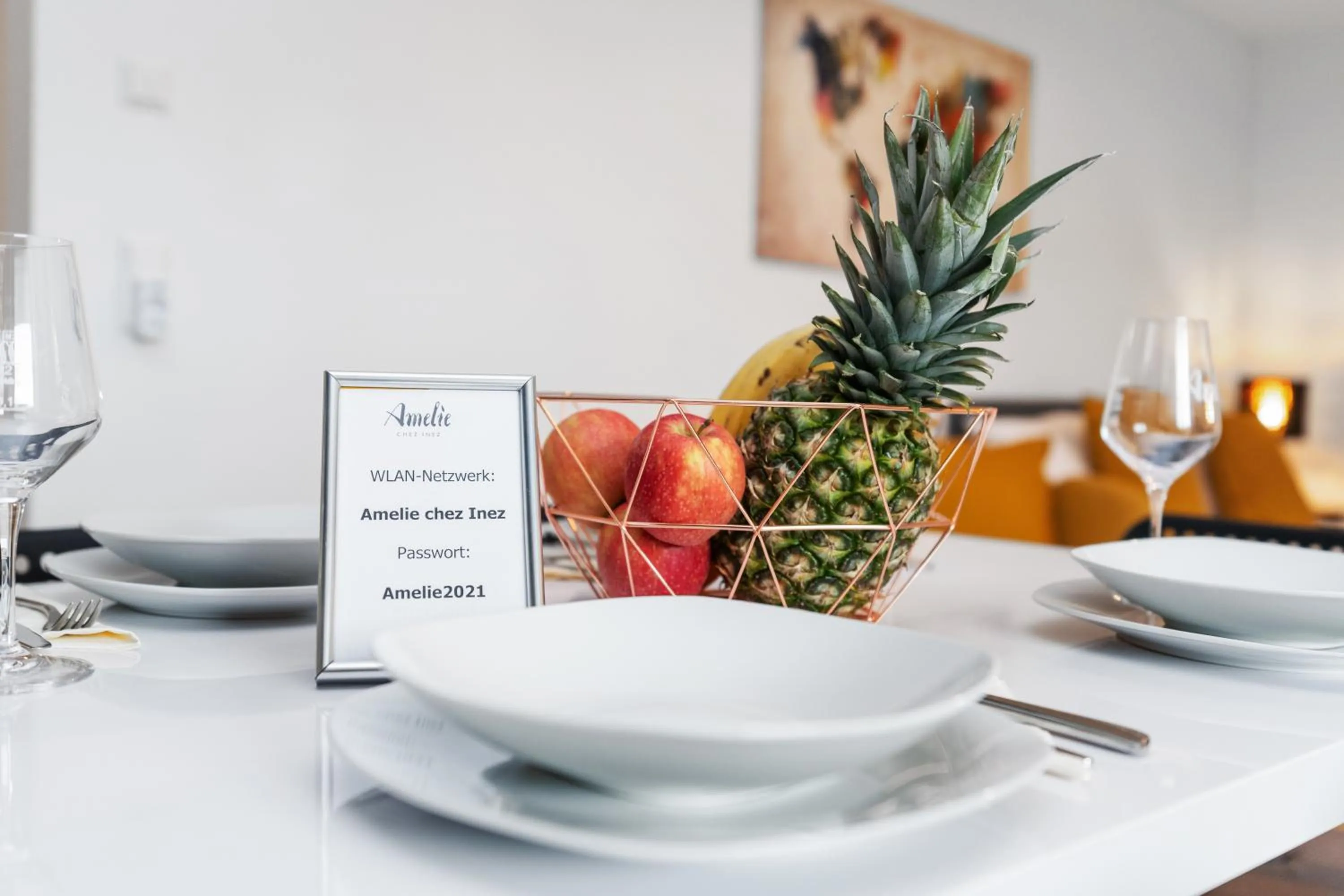 Food and drinks in Amelie chez Inez