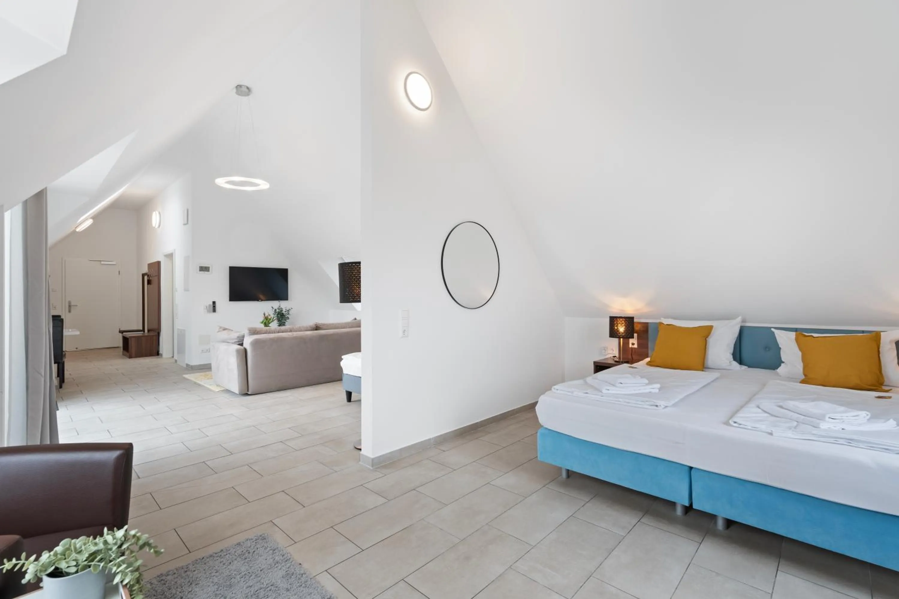 Communal lounge/ TV room, Bed in Amelie chez Inez