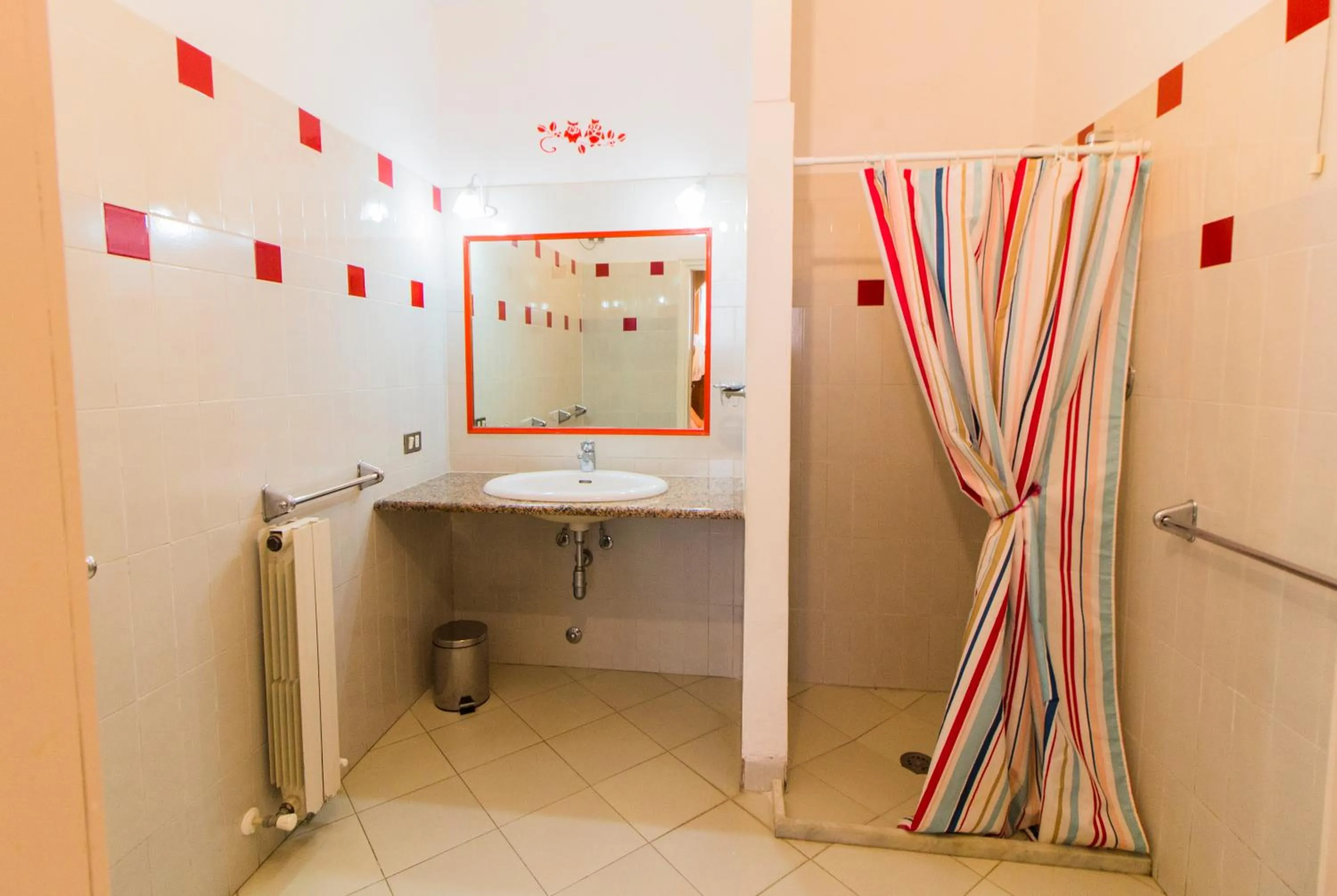 Shower in Residence Oasis