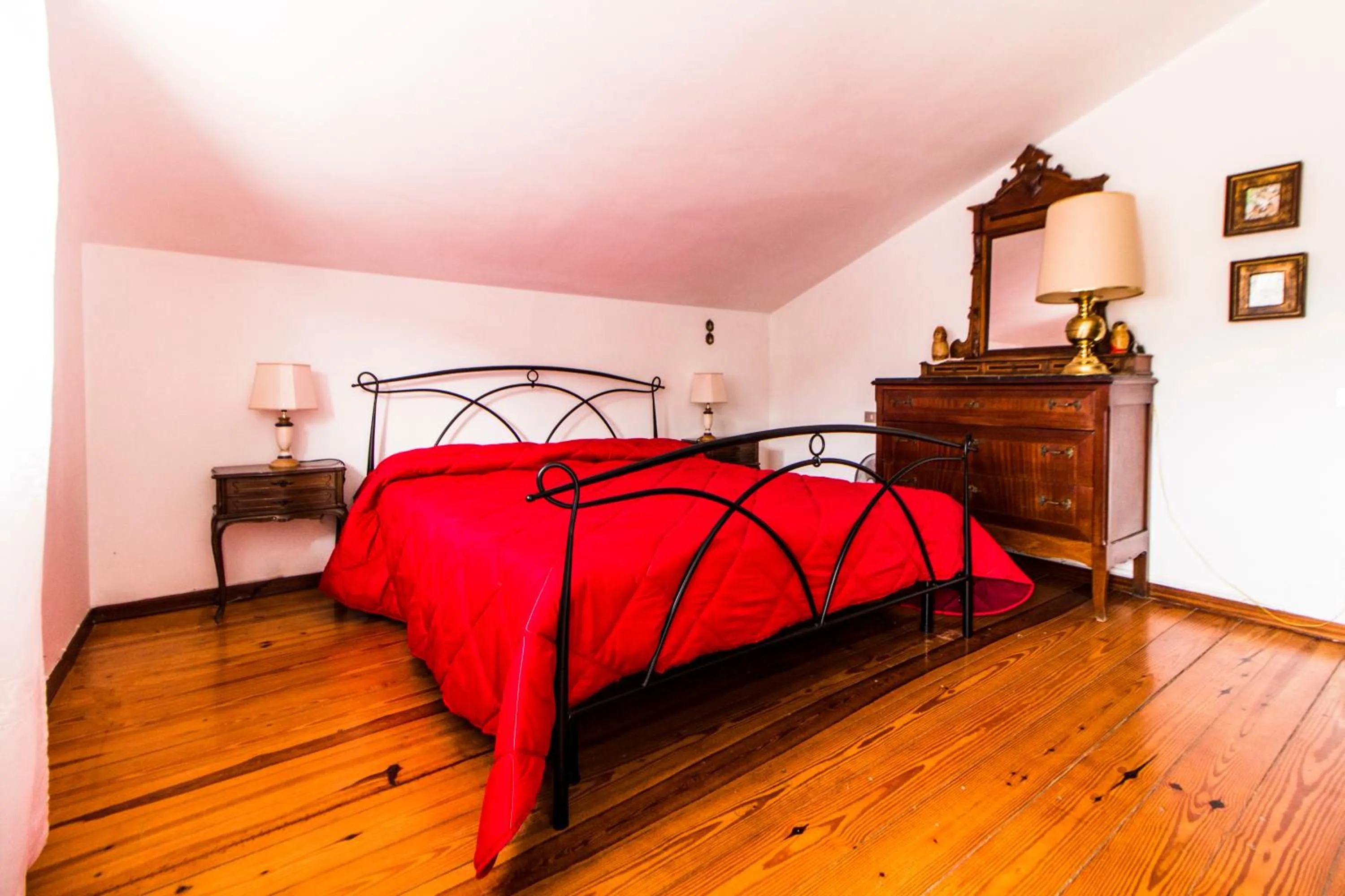 Bed in Residence Oasis