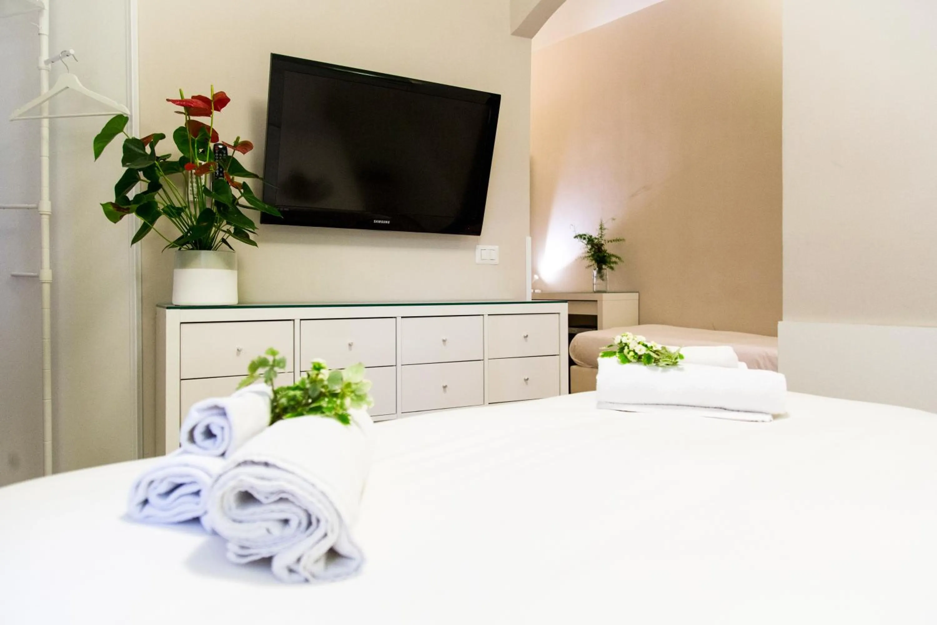 Decorative detail, Bed in B&B Casetta Roma