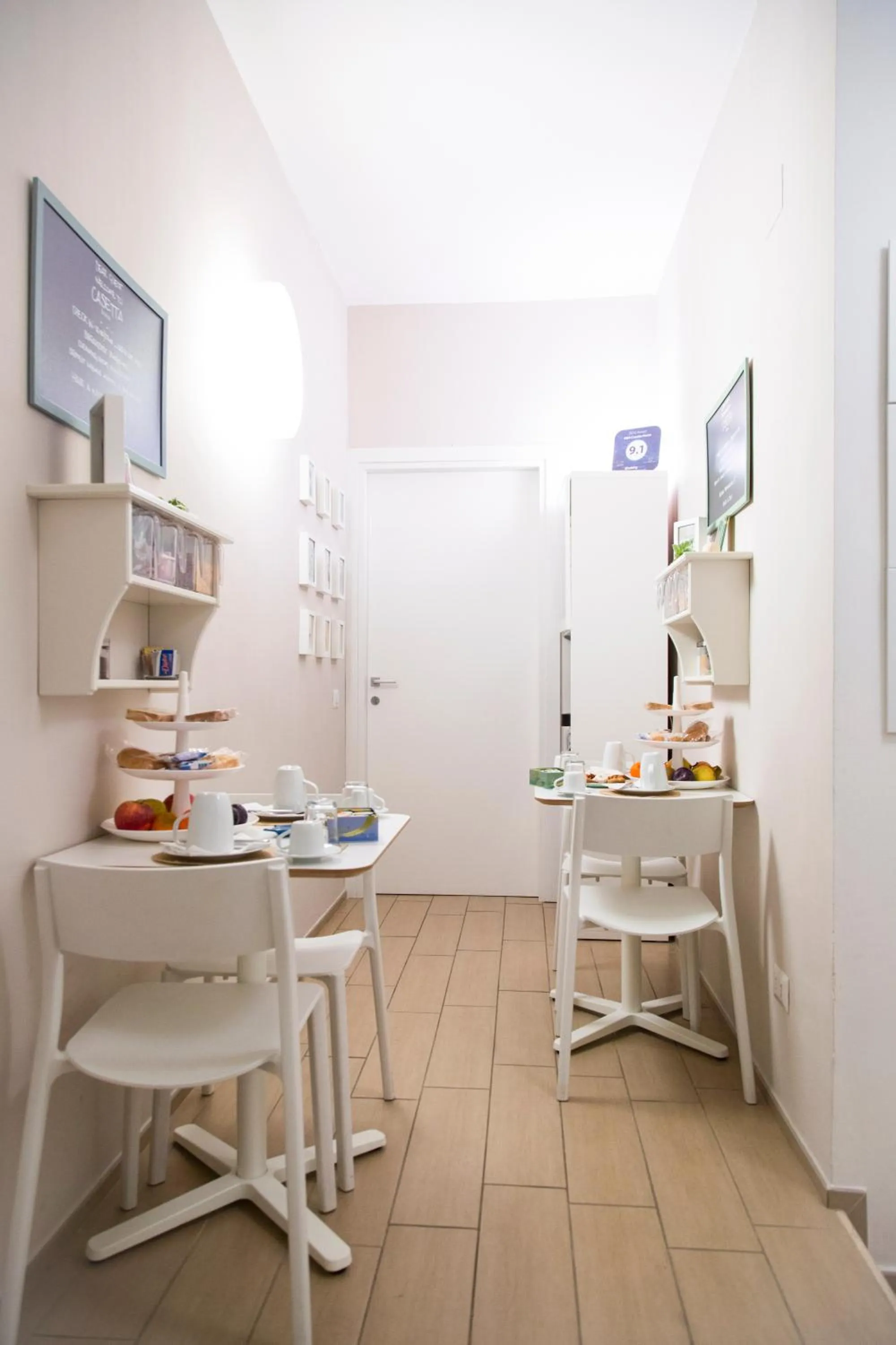 Food and drinks in B&B Casetta Roma