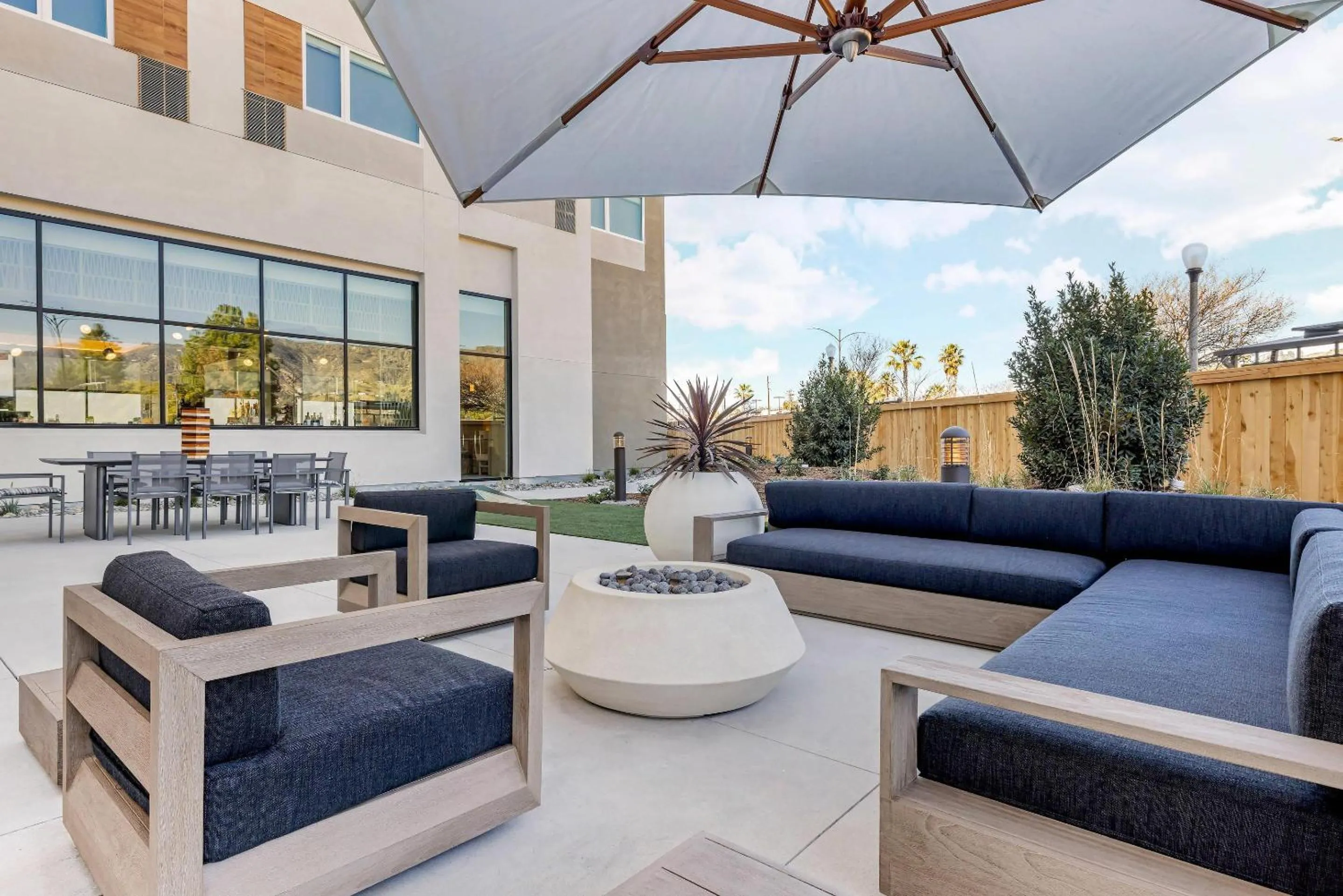 Swimming pool in Cambria Hotel Burbank Airport