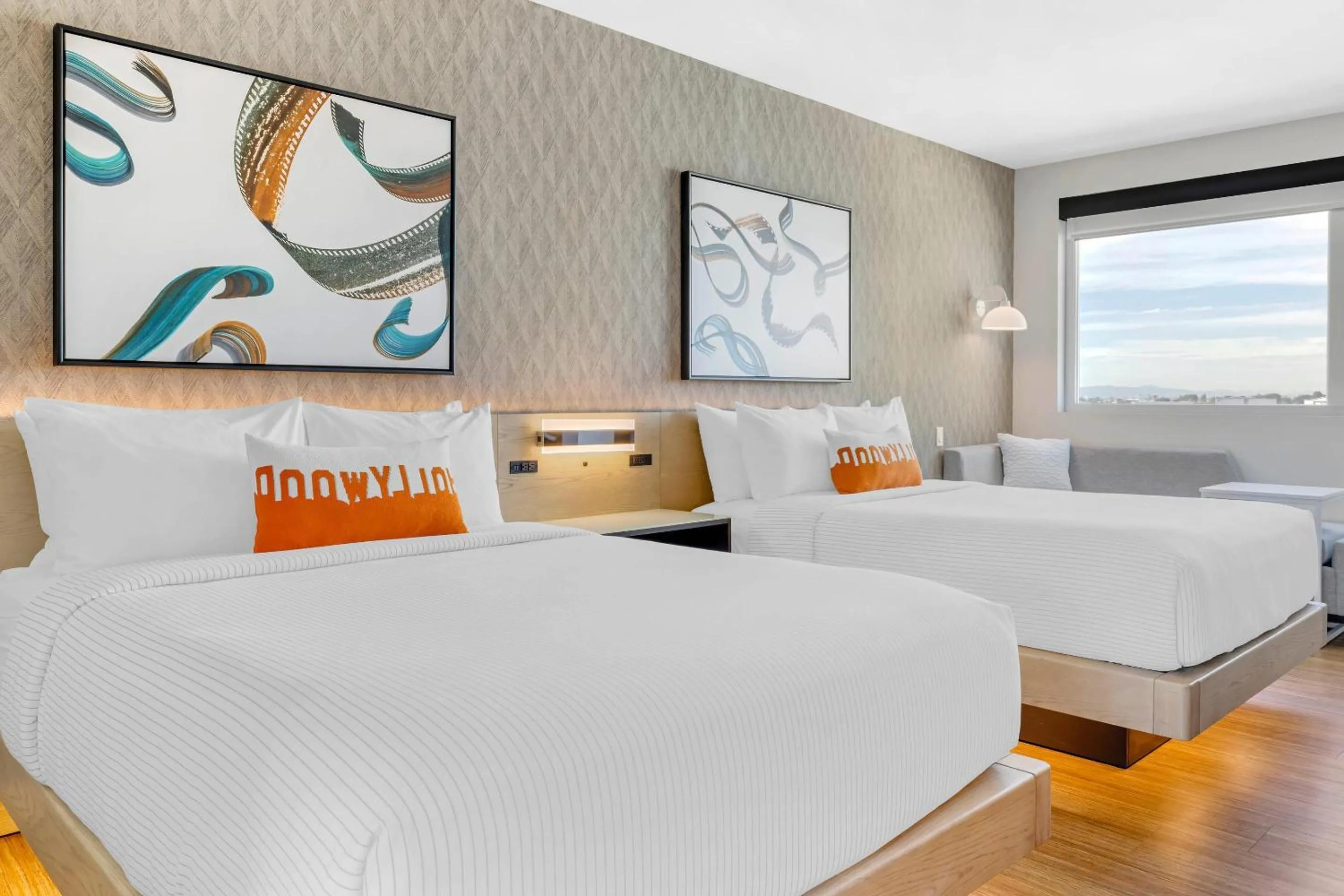 Bedroom, Bed in Cambria Hotel Burbank Airport