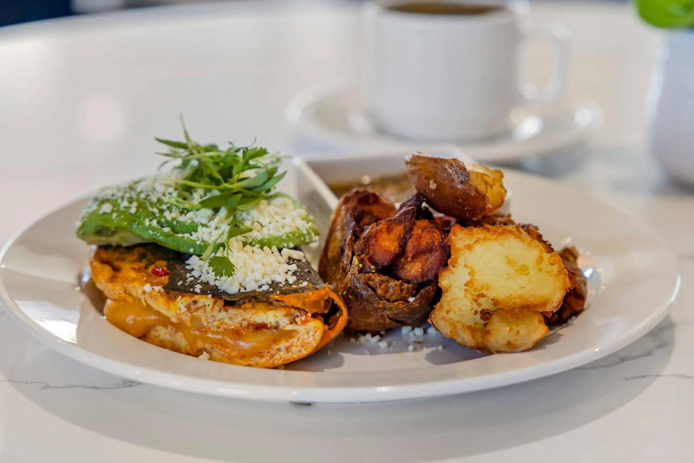 Breakfast in Cambria Hotel Burbank Airport