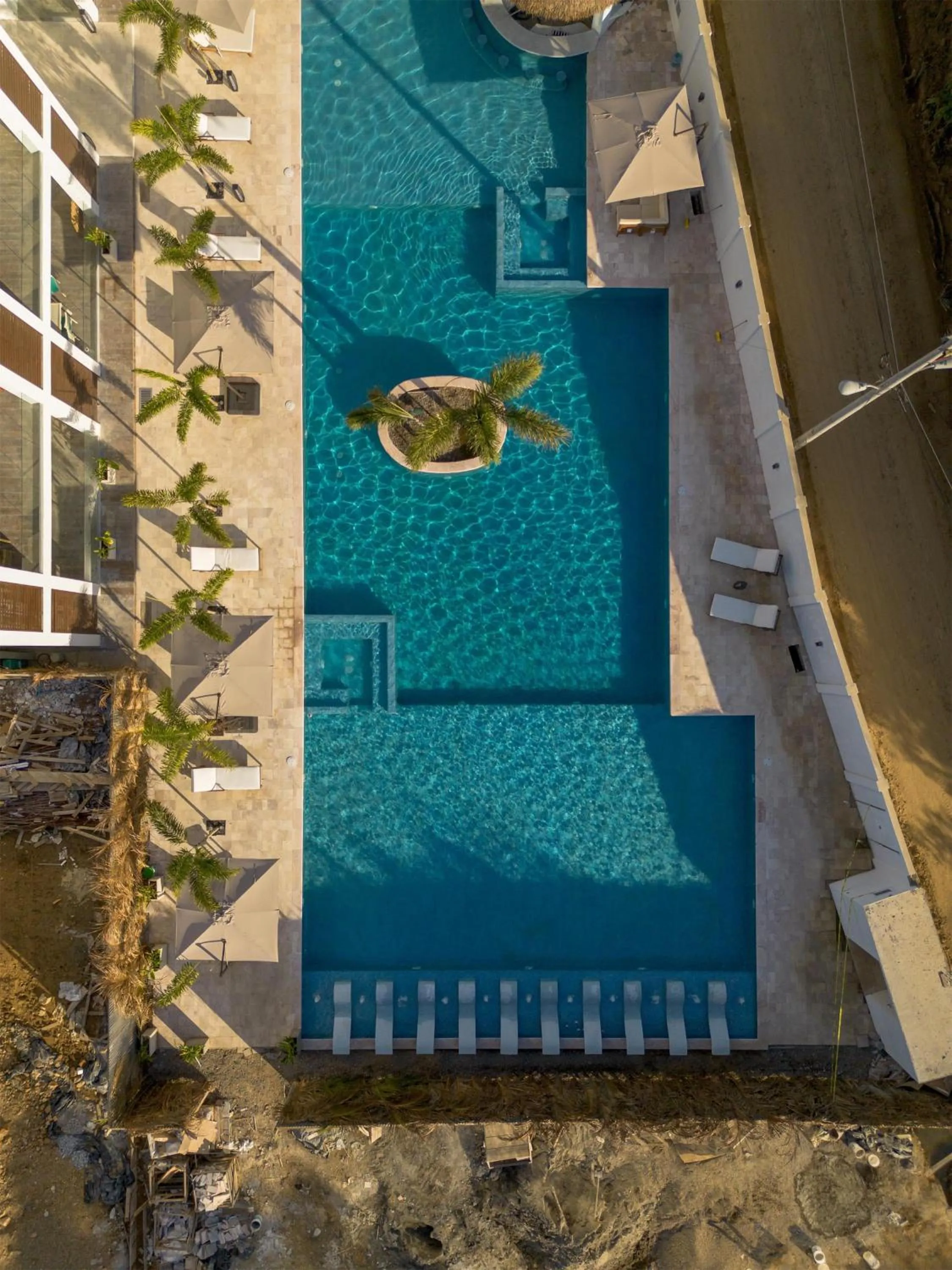 Pool view in Acqua di Mare Resort