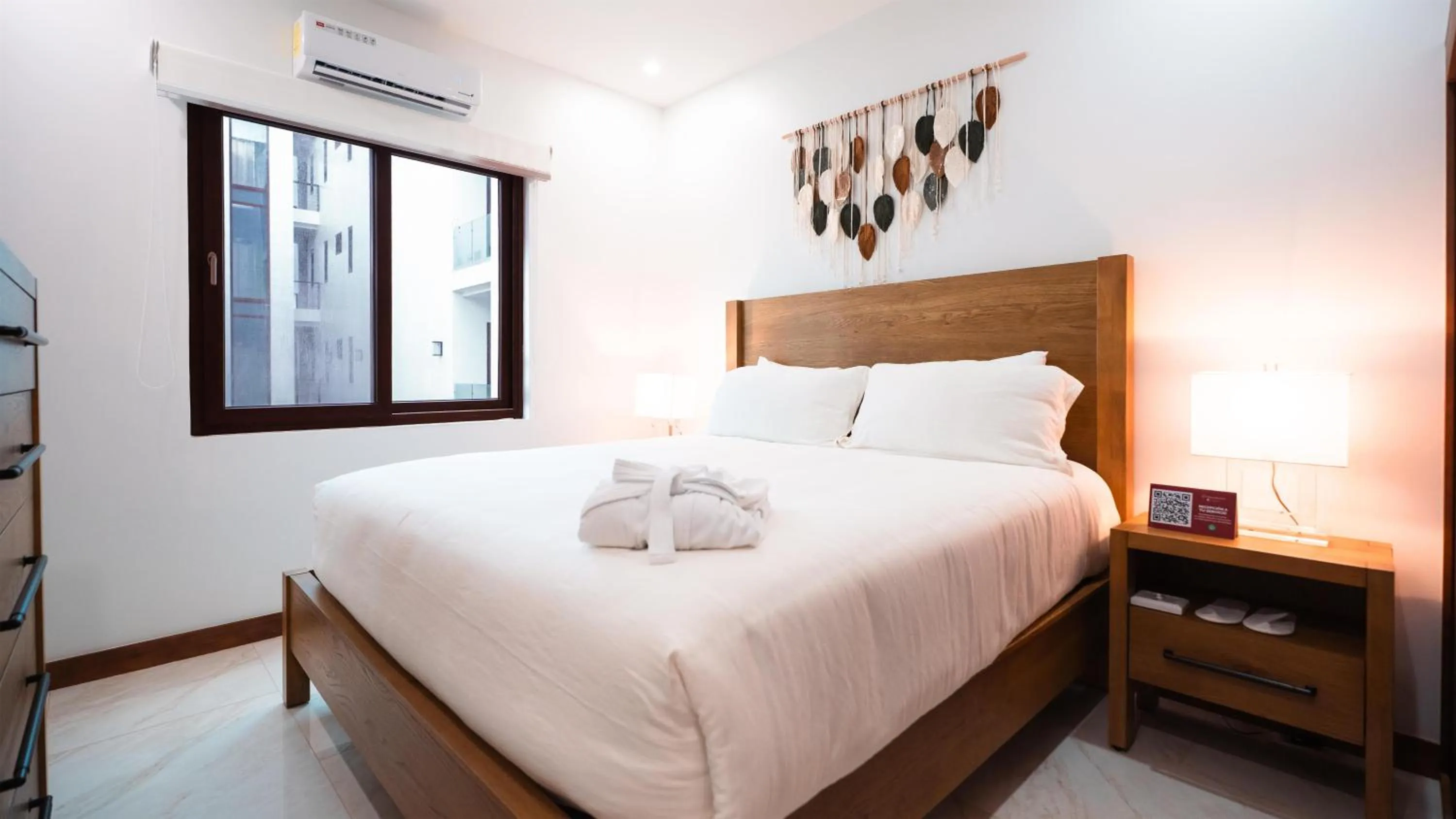 Photo of the whole room, Bed in Acqua di Mare Resort