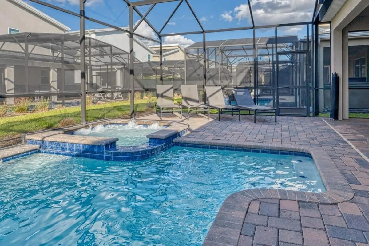 Family Paradise Space Themed Perfect Location