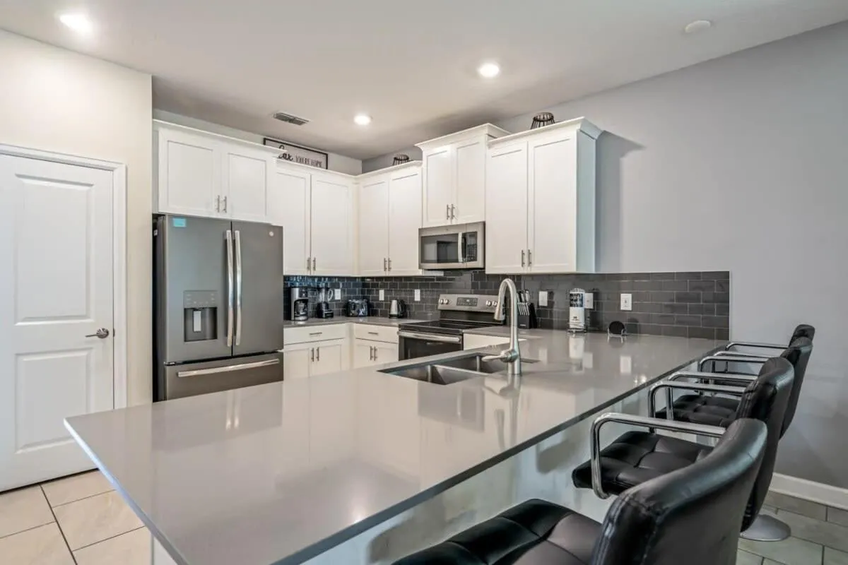 Family Paradise Space Themed Perfect Location