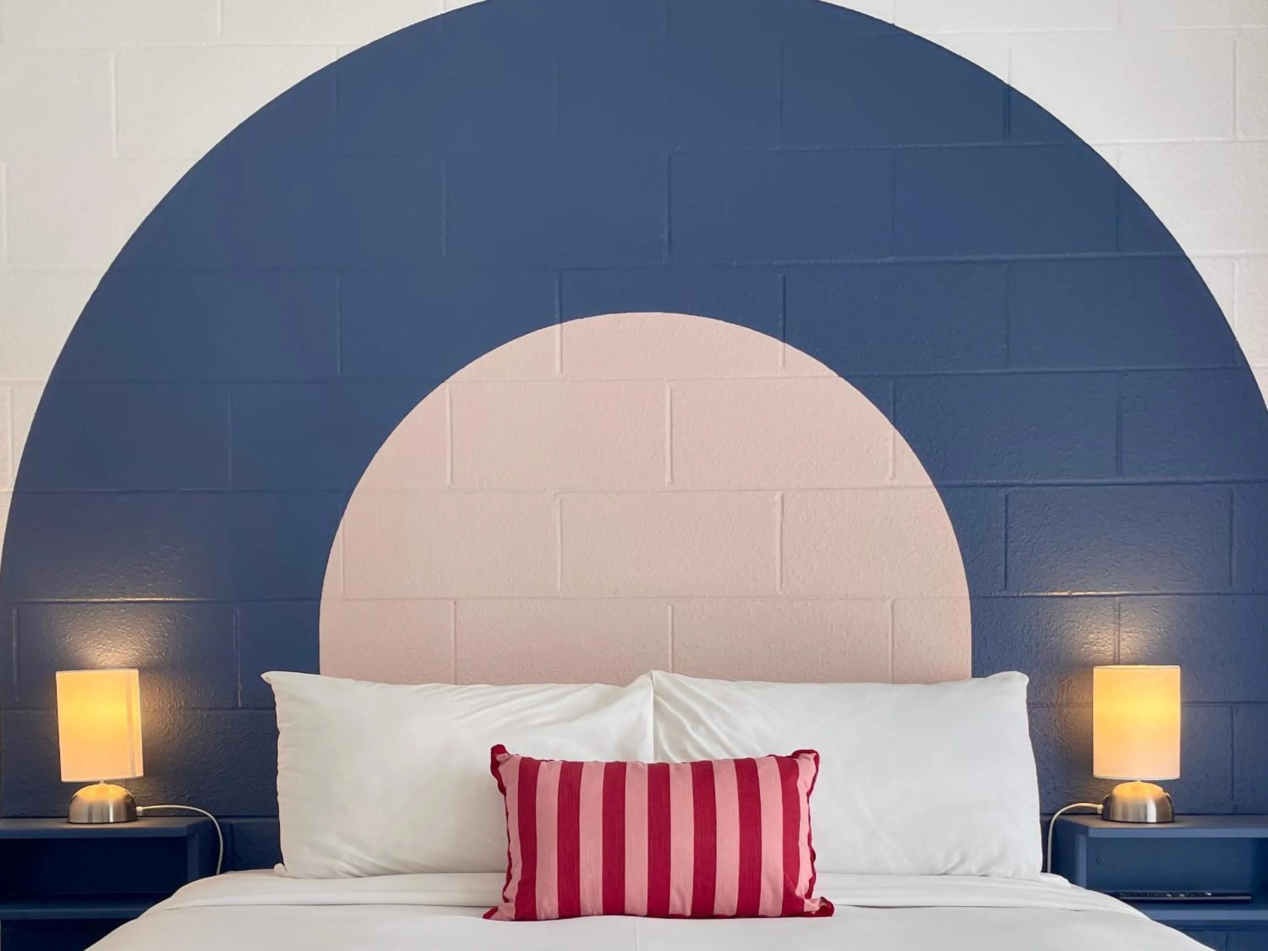 Bed in Mount Eden Motel