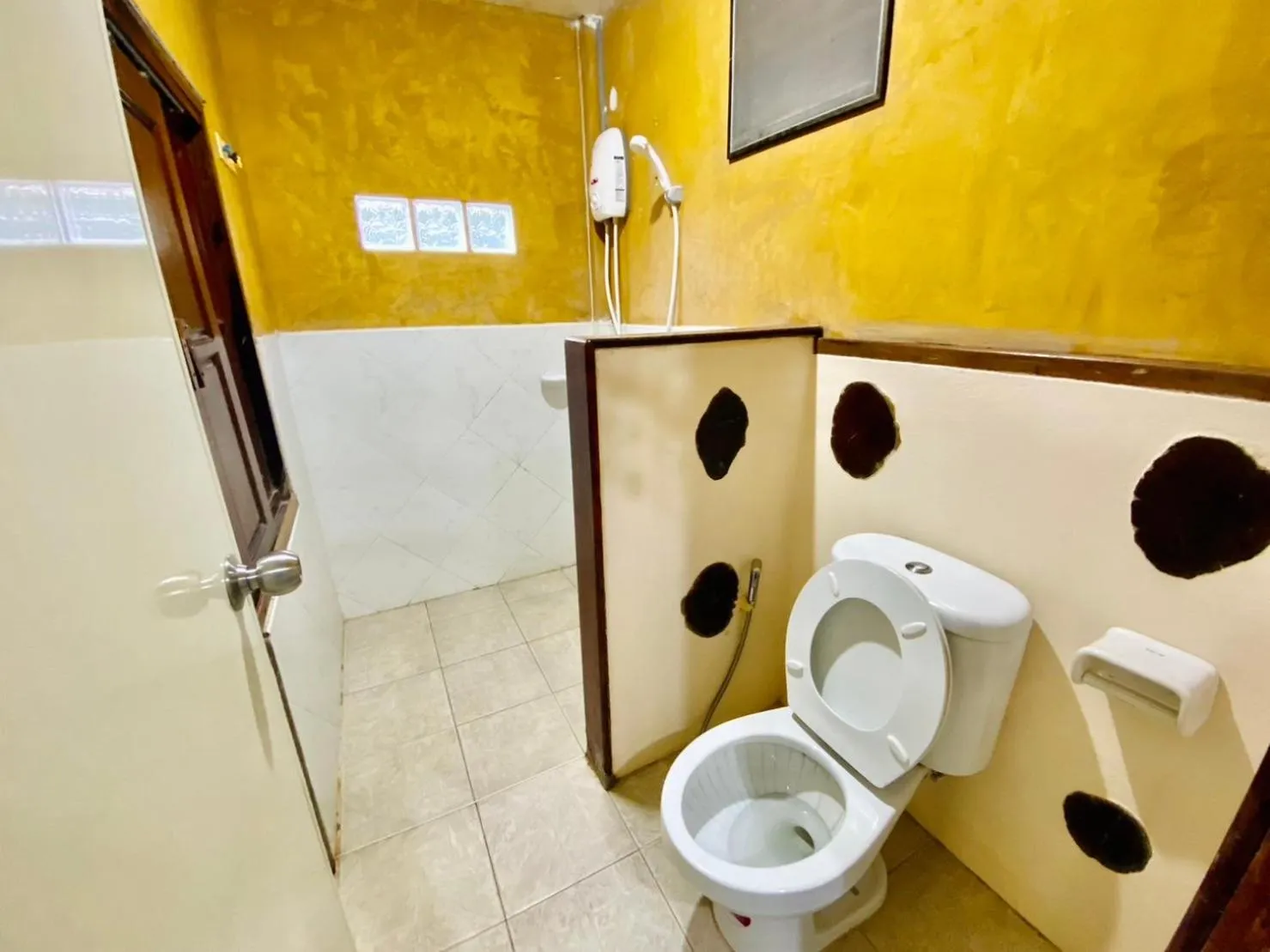 Shower in Relax Camp Resort Kaeng Krachan