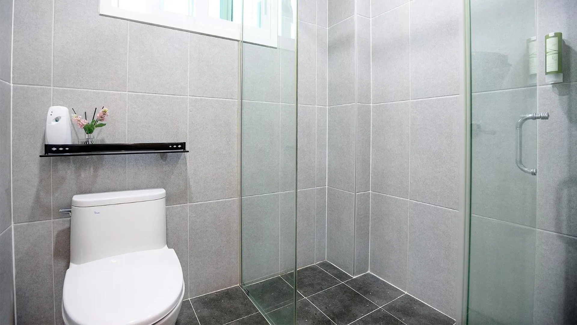 Toilet in Ganghwa Elijah Resort