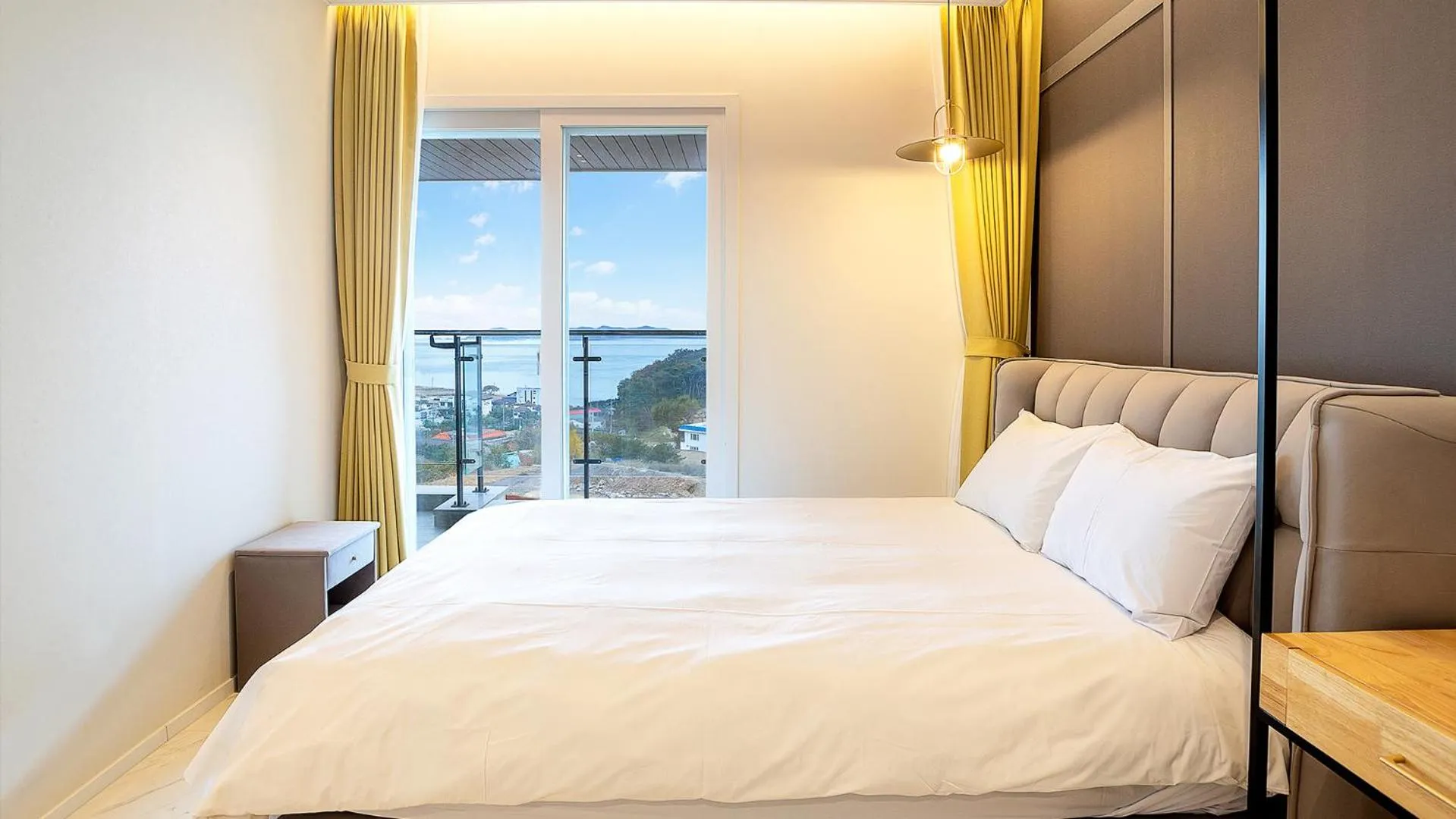Bed in Ganghwa Elijah Resort