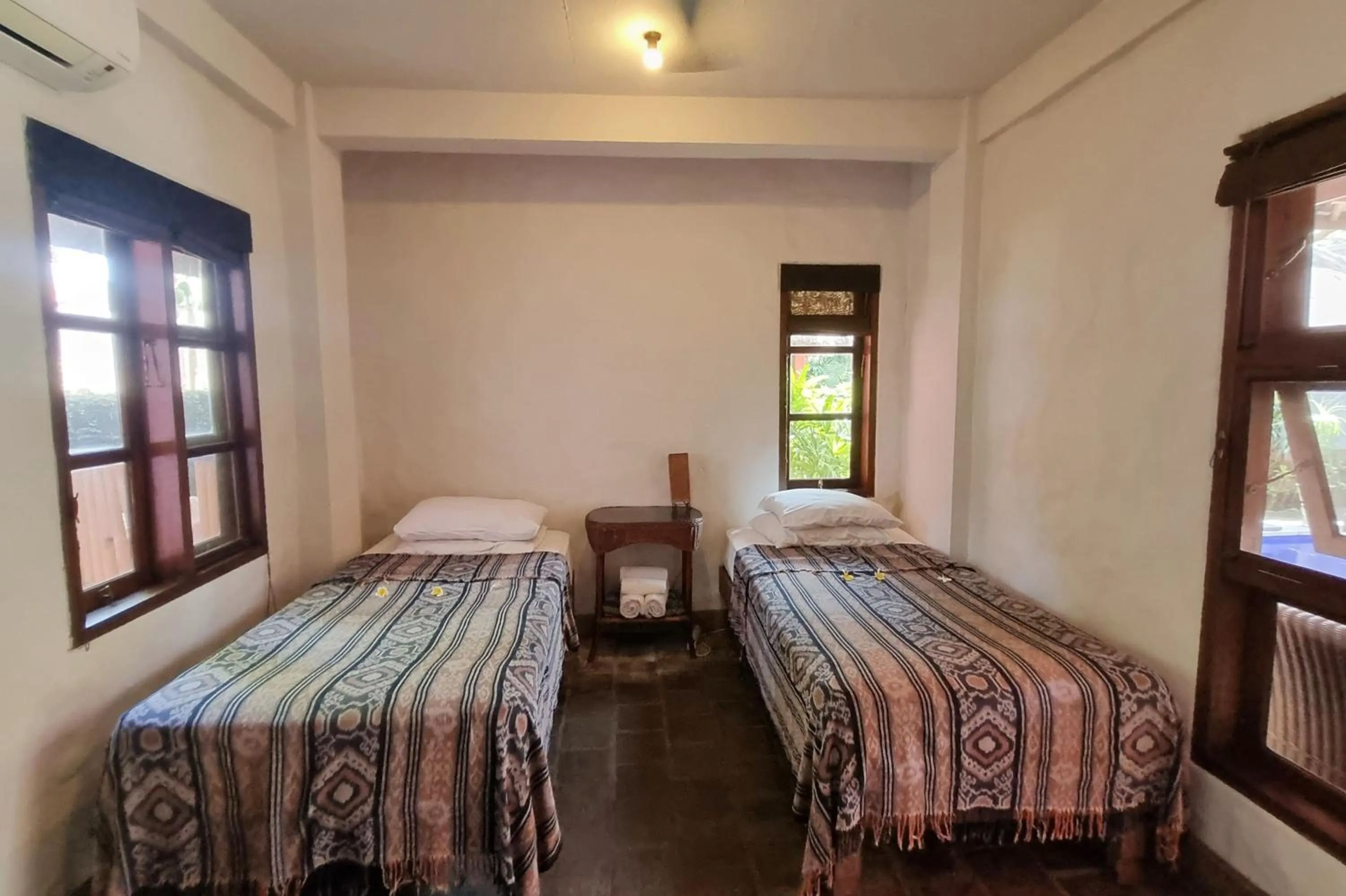 Bed in Flash Back Bungalow