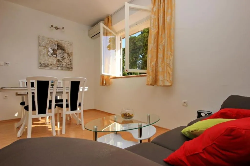 Dining area in Apartment Charming Arena