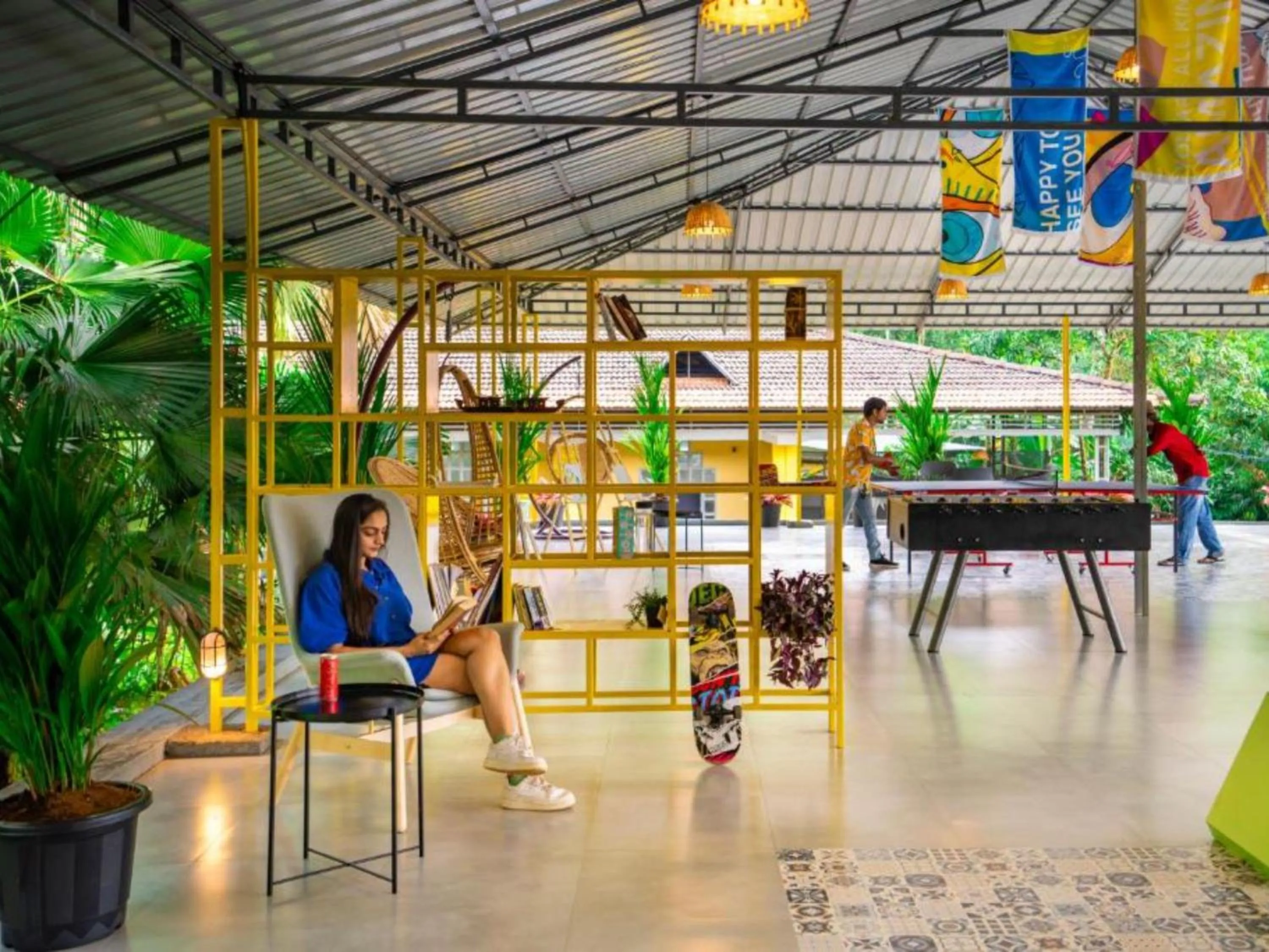 Restaurant/places to eat in The Hosteller Wayanad, Vythiri