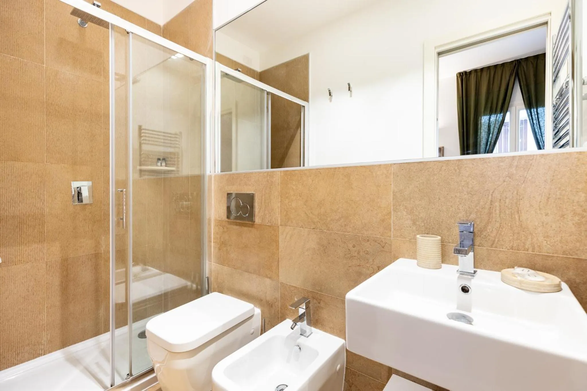 Bathroom in Efamoresca