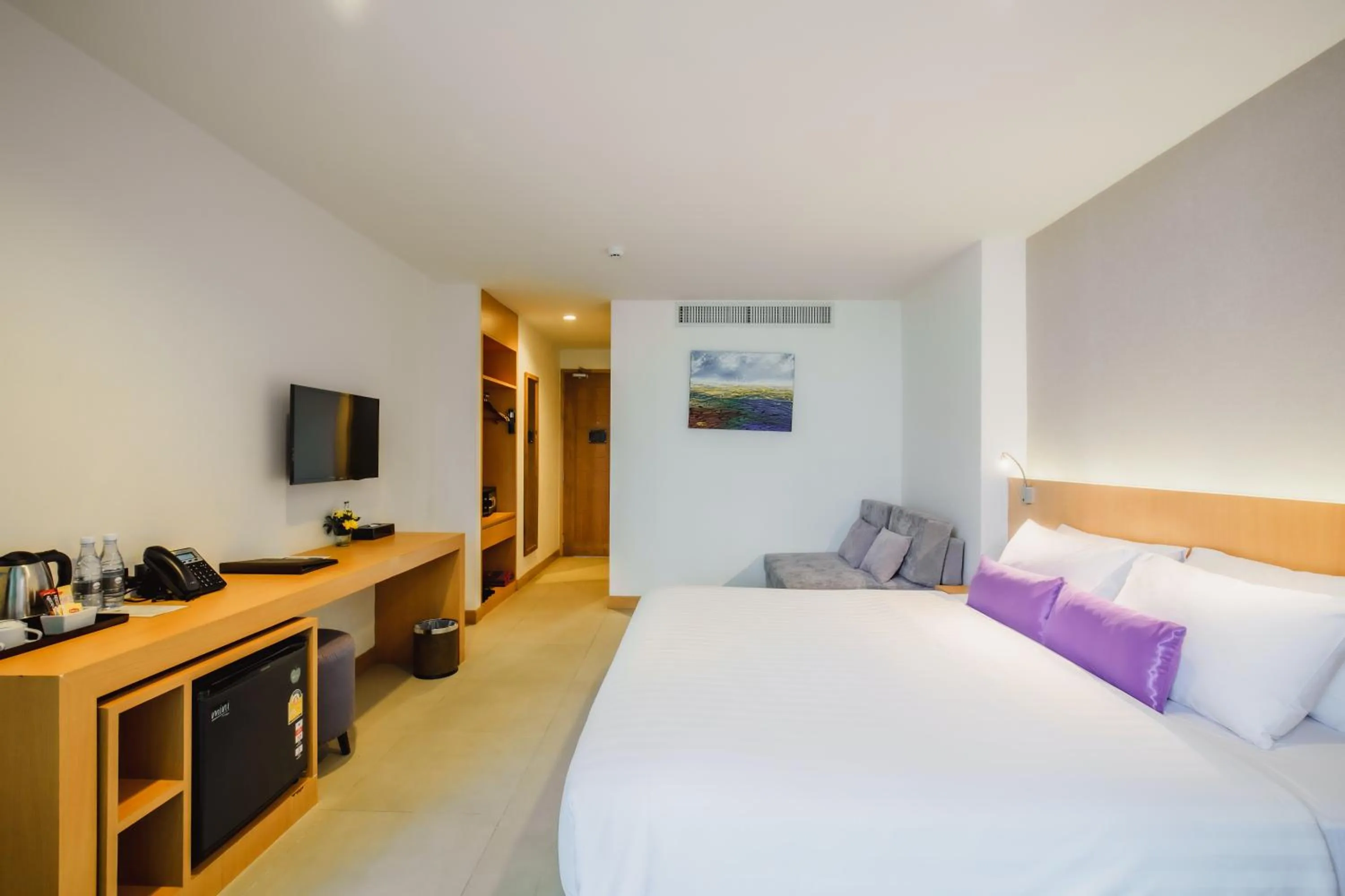 Bed in The Lunar Patong