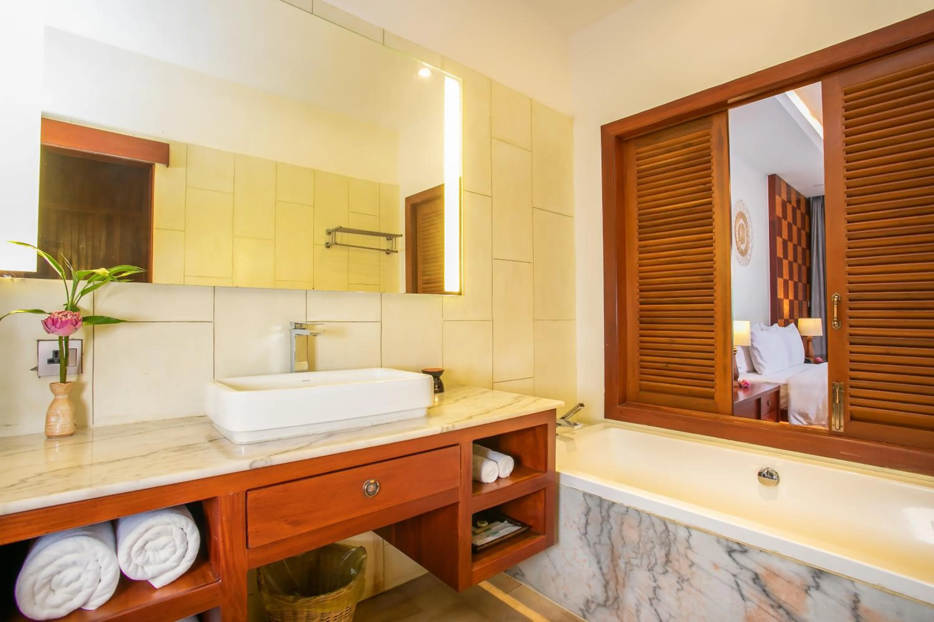 Bathroom in Mera Residence