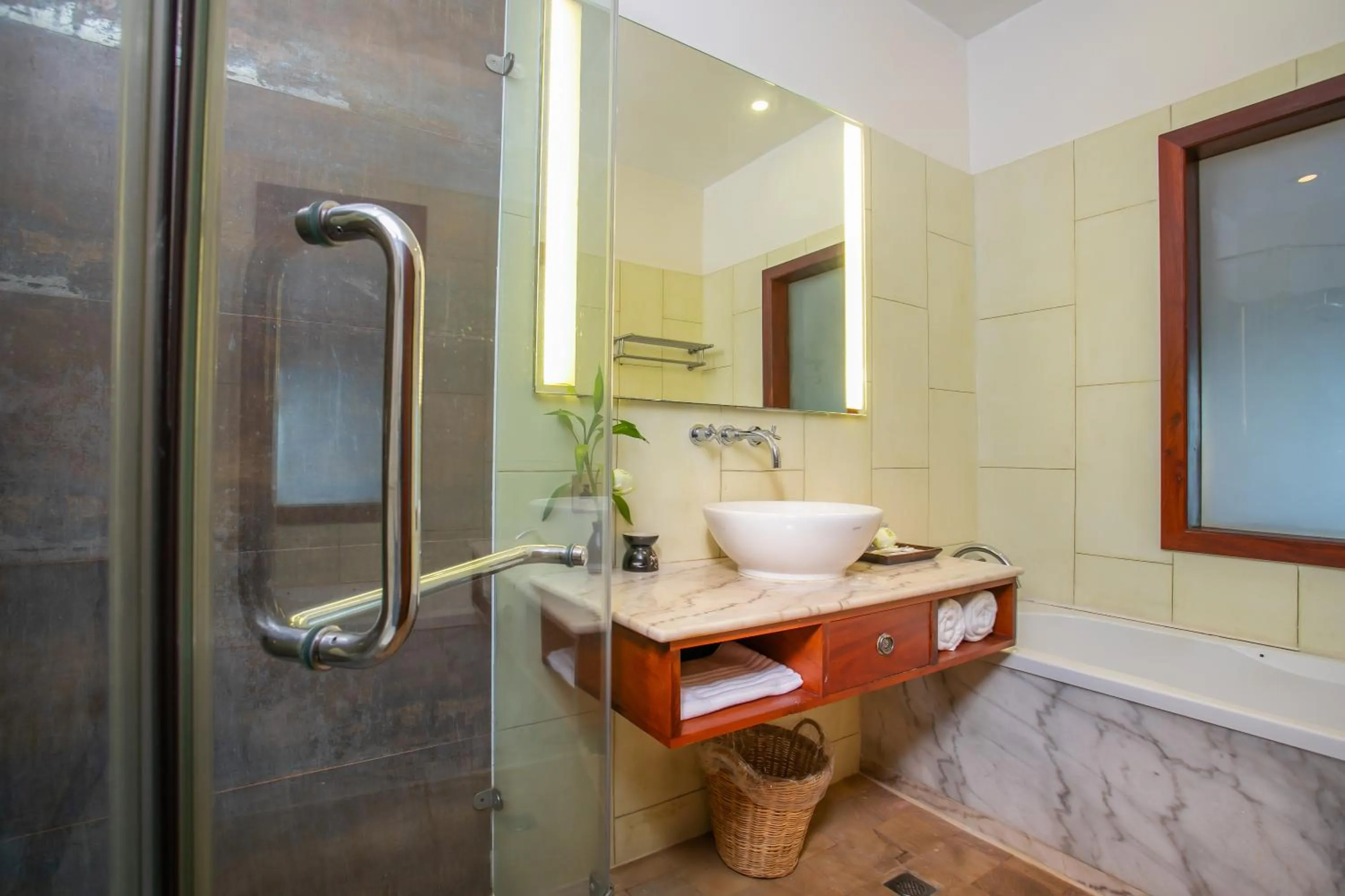 Bathroom in Mera Residence