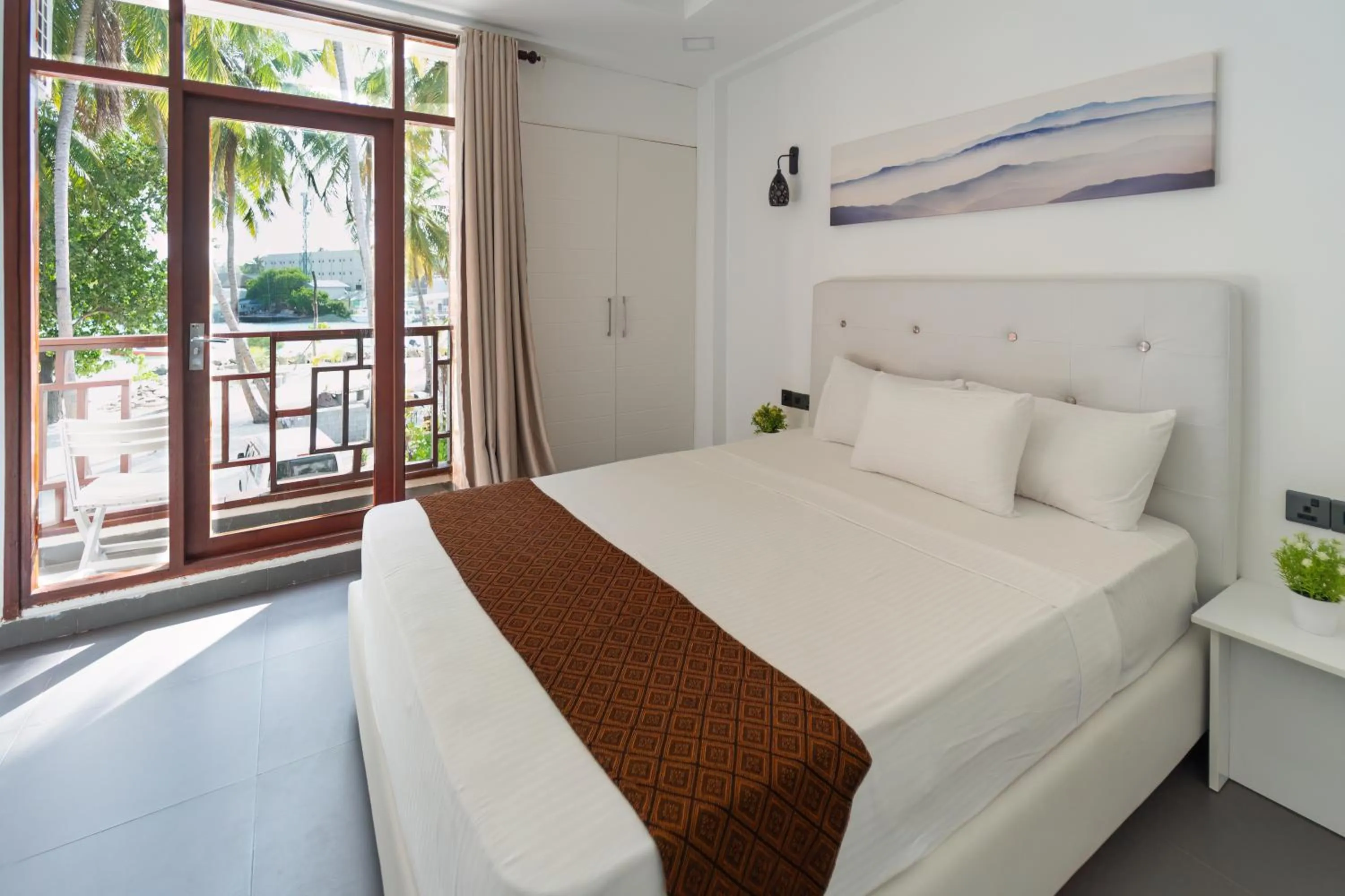 Bedroom, Bed in Silver Oasis Maldives