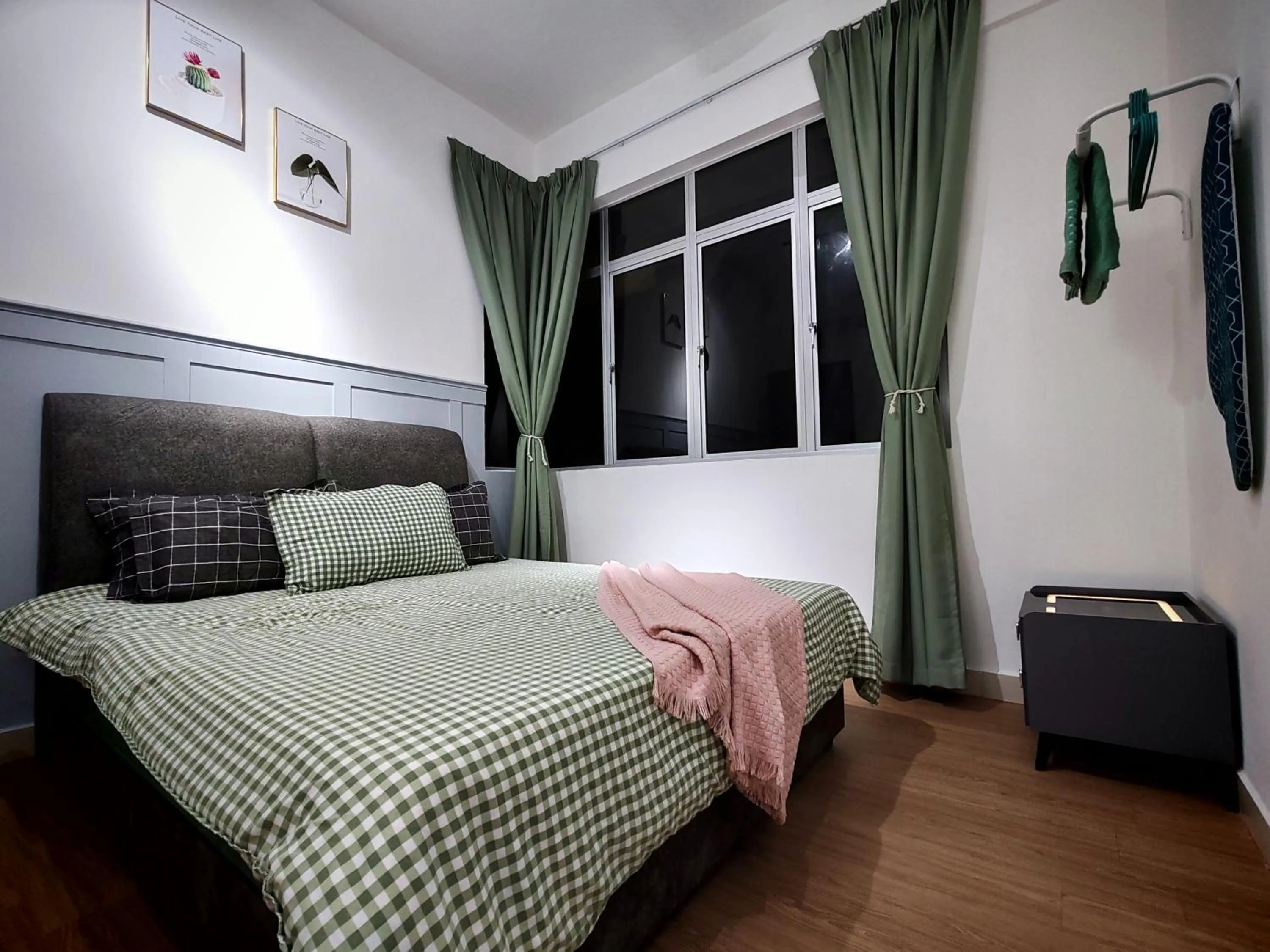 Bed in Moon Classic Falim by Irainbow